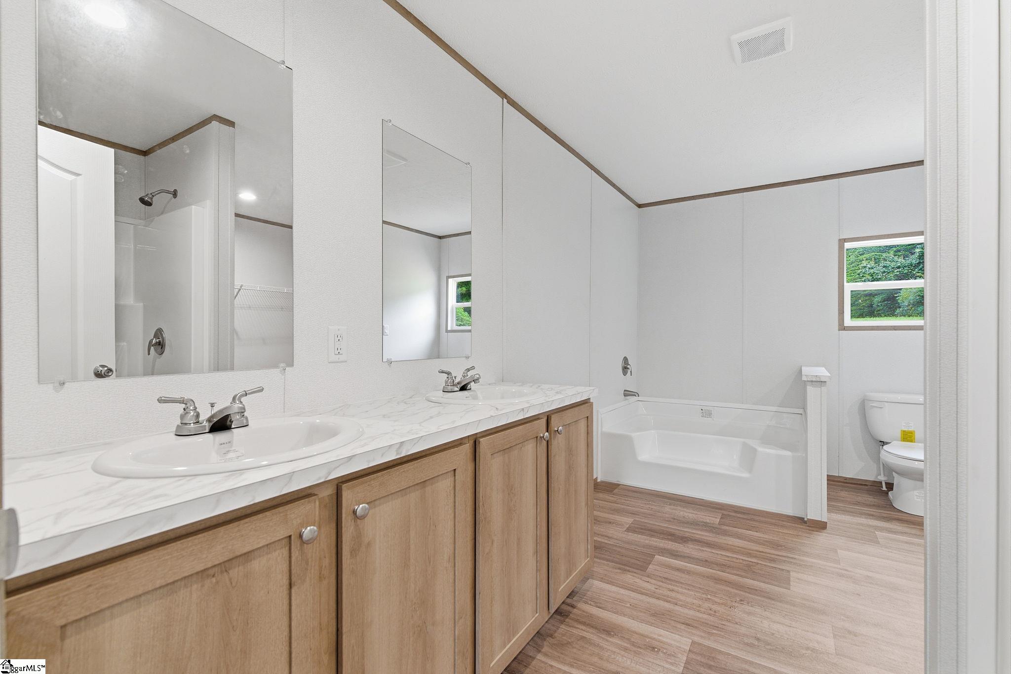 104 Tomahawk Drive Easley, SC 29640