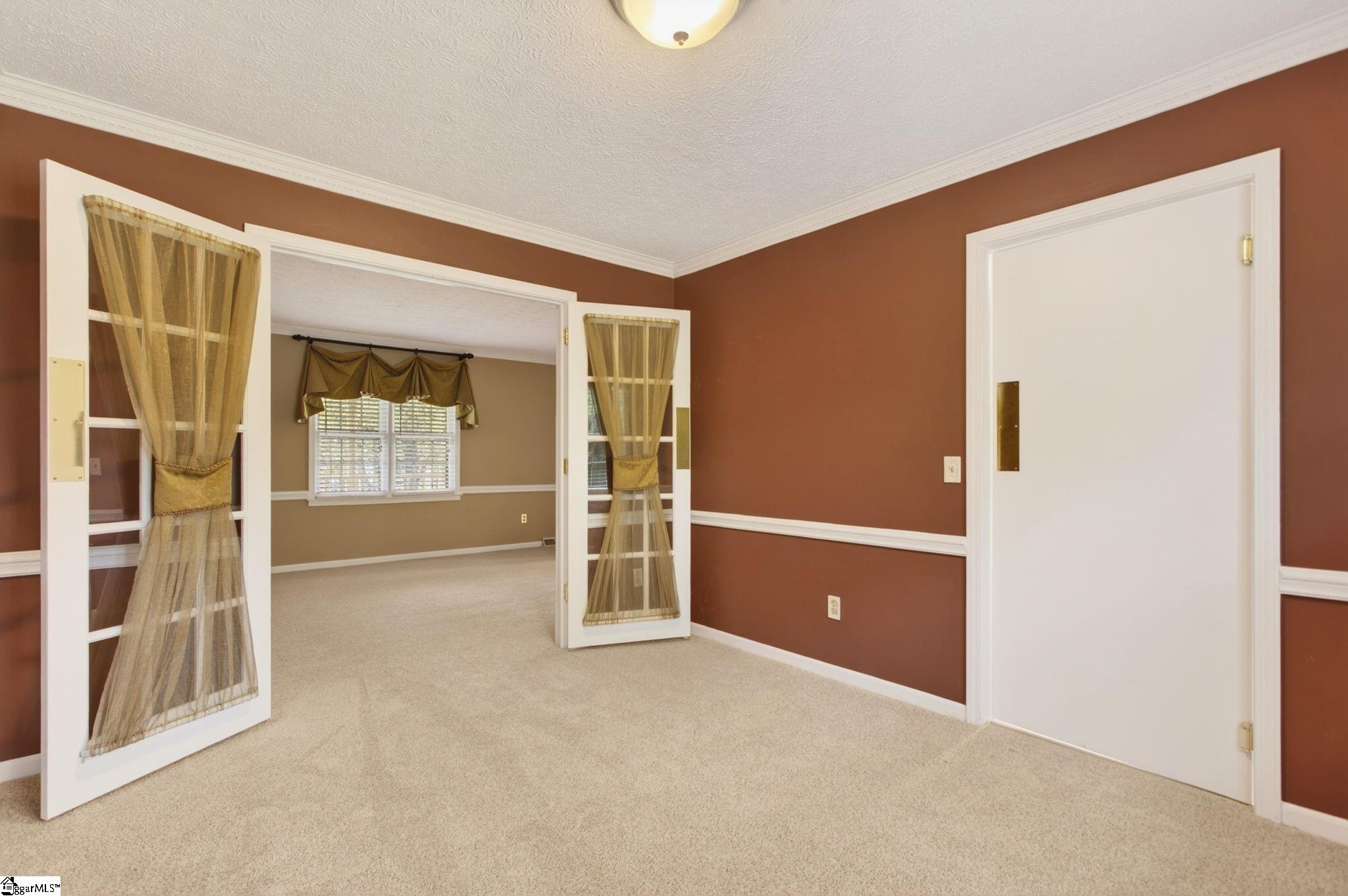 703 E Silverleaf Street Greer, SC 29650