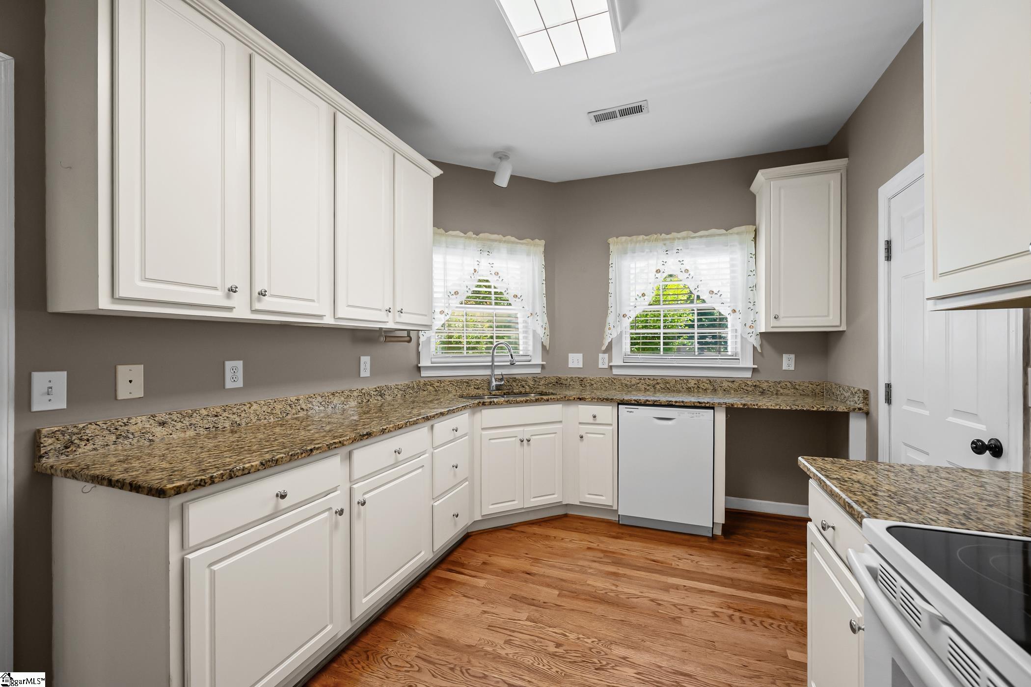 107 Groveton Court Simpsonville, SC 29681