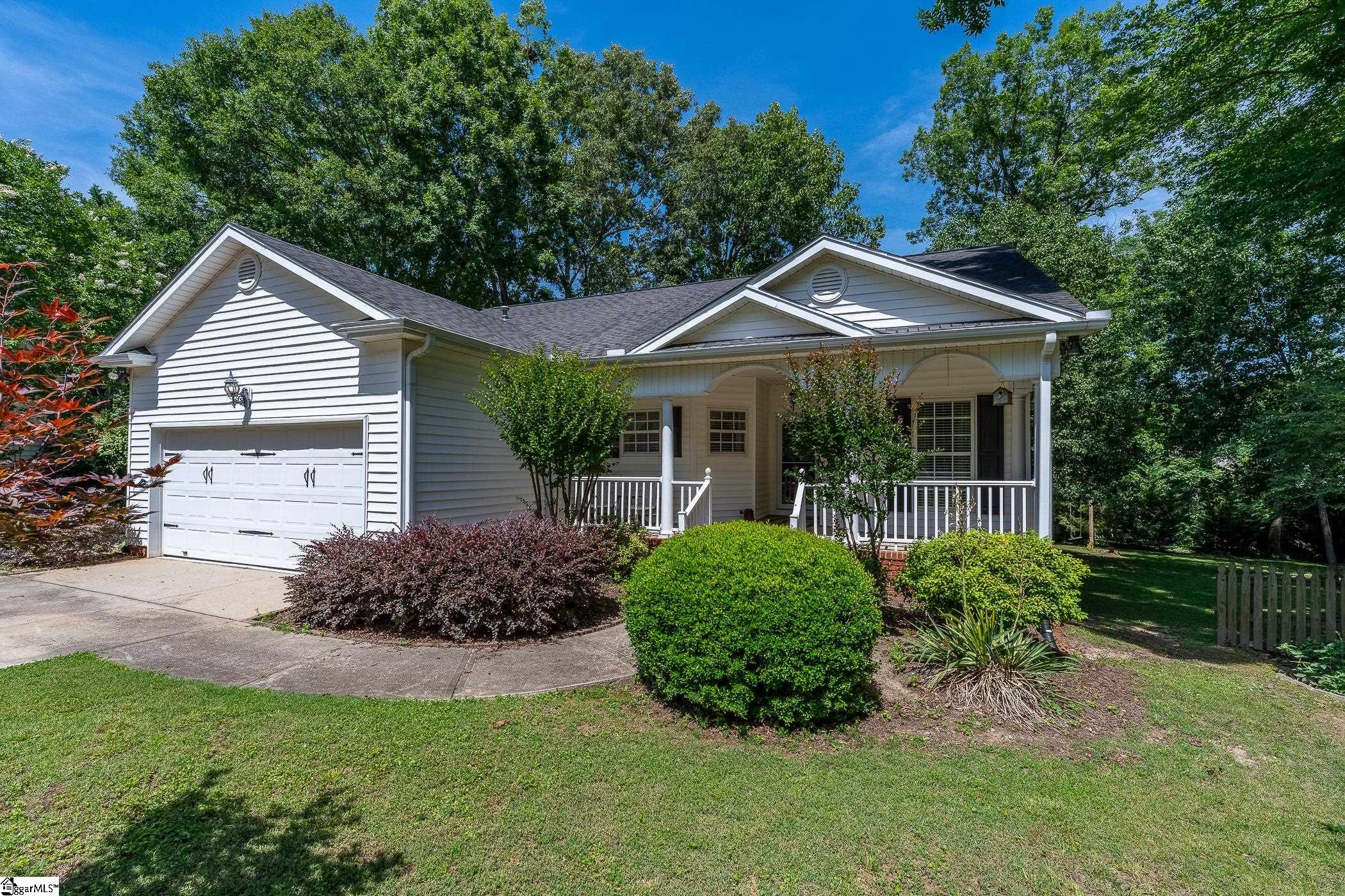 107 Groveton Court Simpsonville, SC 29681
