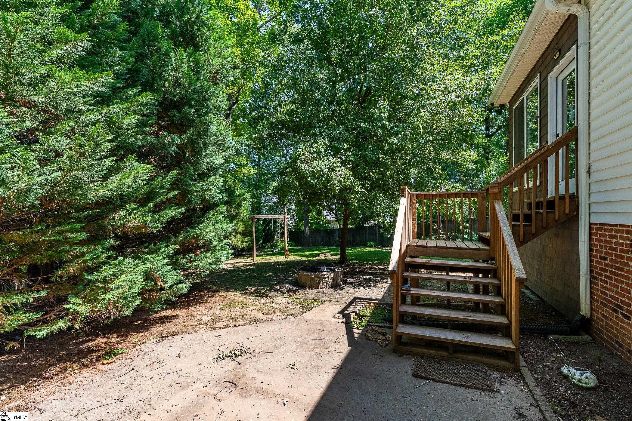 107 Groveton Court Simpsonville, SC 29681