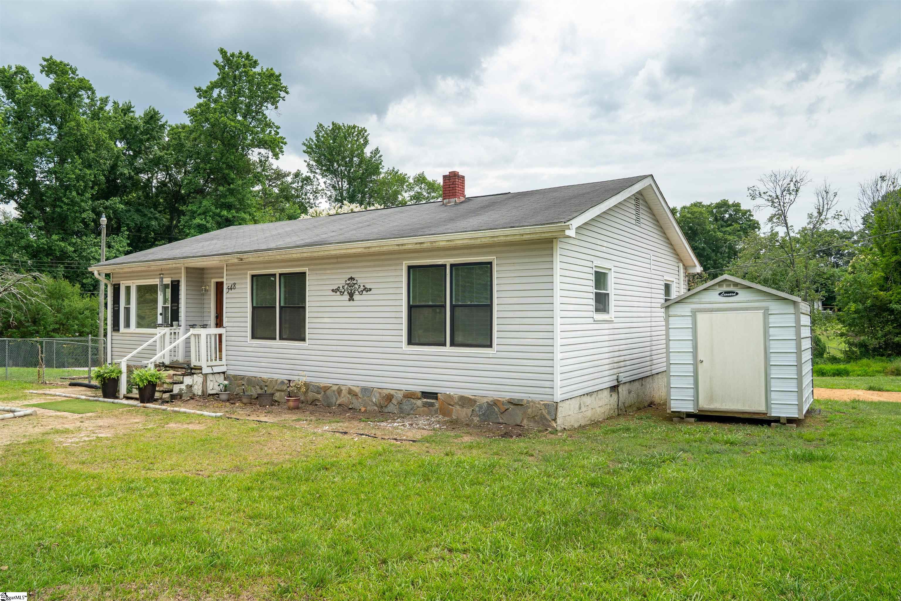 548 Honeysuckle Road Spartanburg, SC 29303