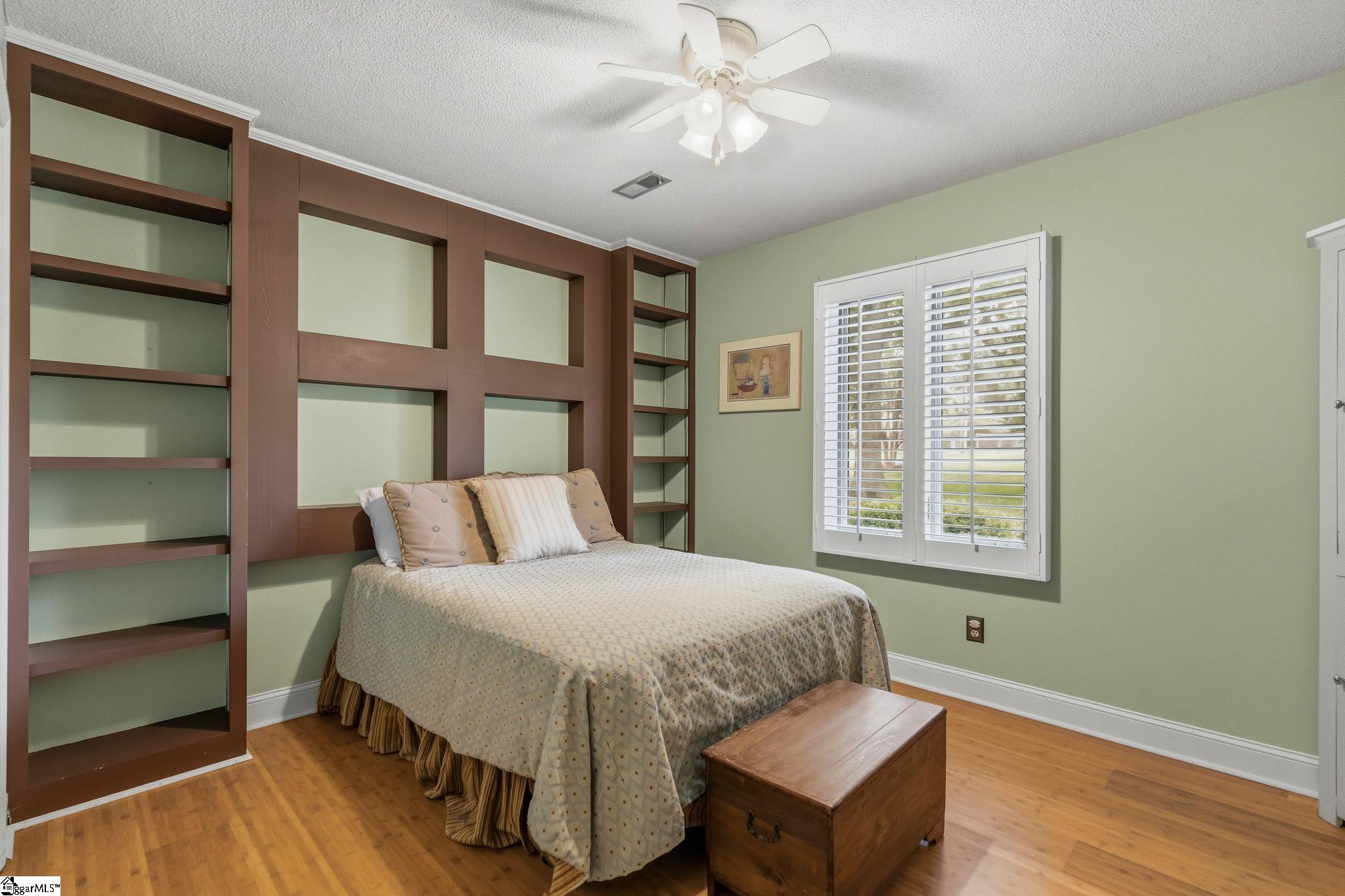 122 Mabry Road Spartanburg, SC 29307