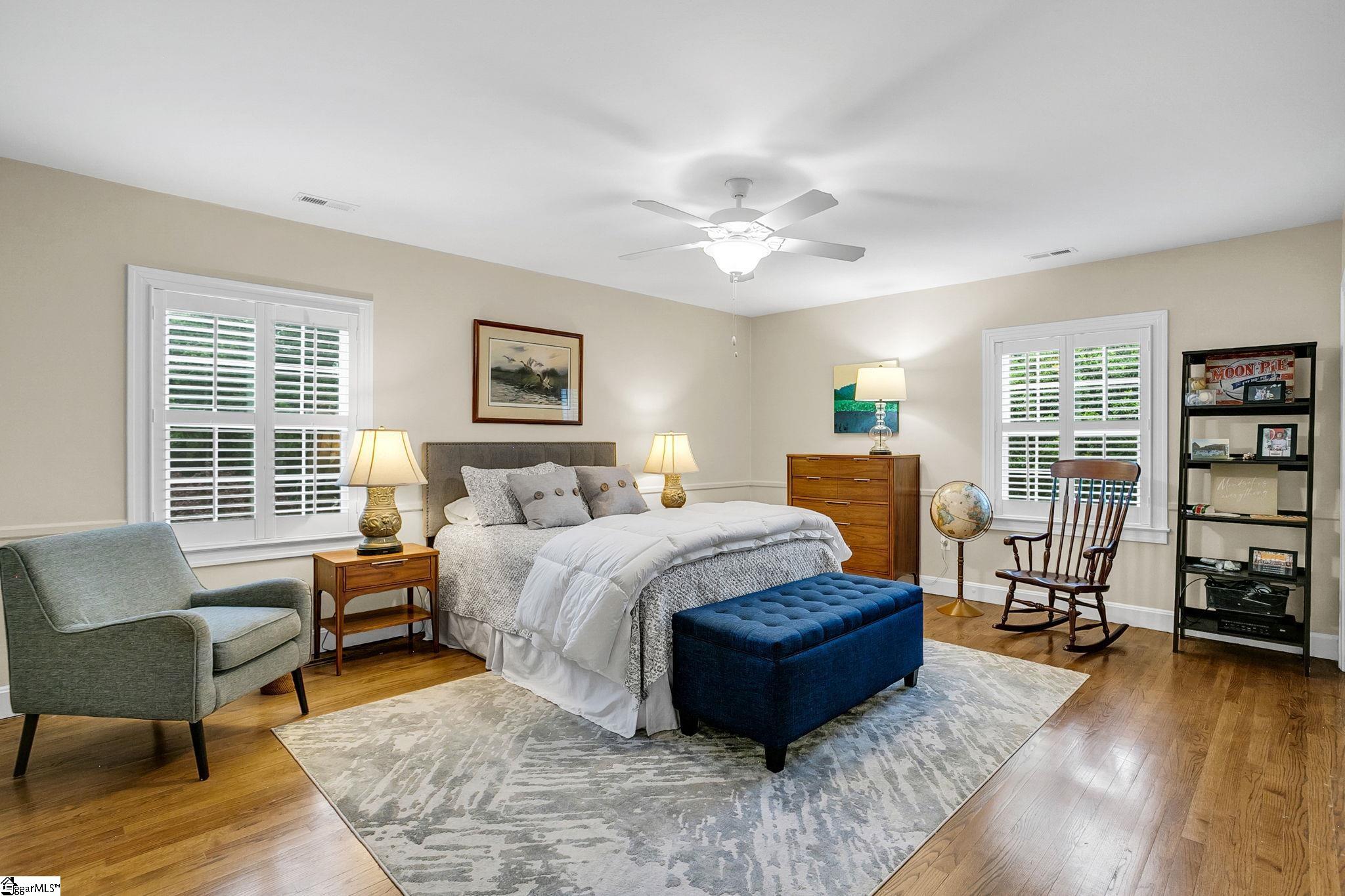 9 Barksdale Road Greenville, SC 29607