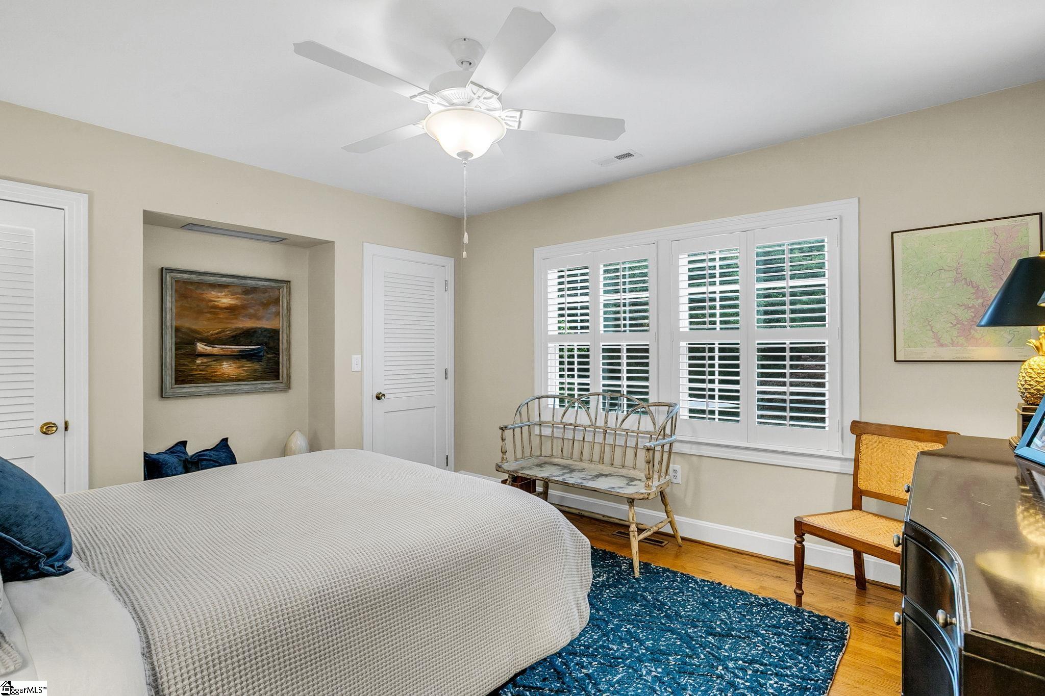 9 Barksdale Road Greenville, SC 29607