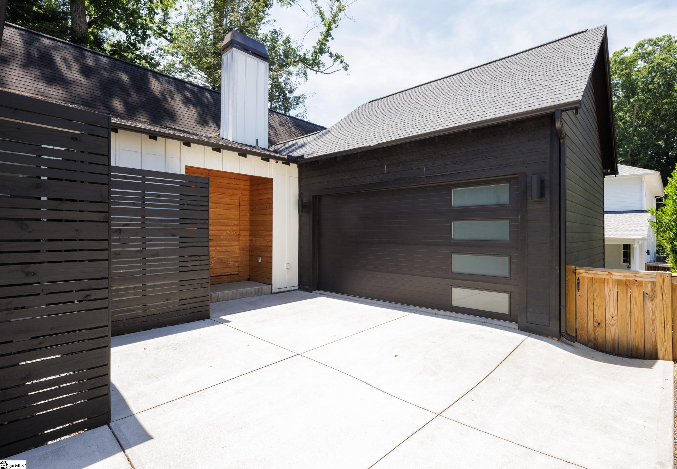 116 W Augusta Place Greenville, SC 29605