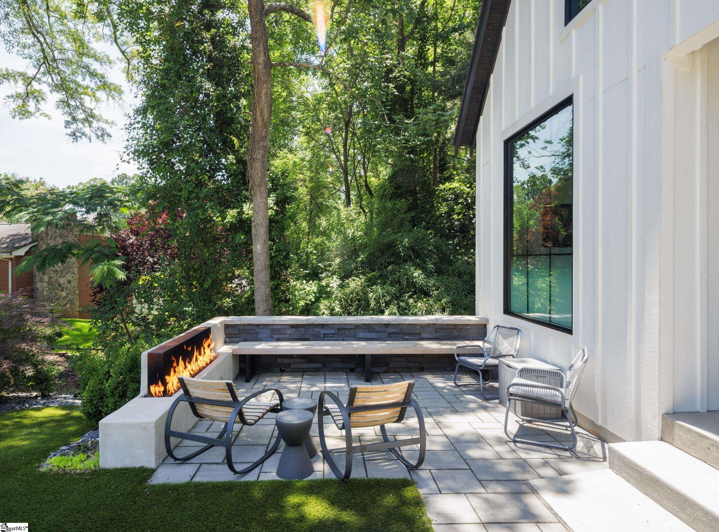 116 W Augusta Place Greenville, SC 29605