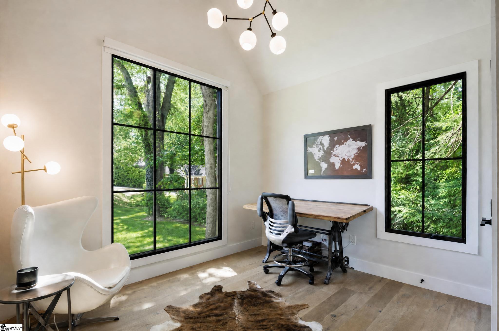 116 W Augusta Place Greenville, SC 29605