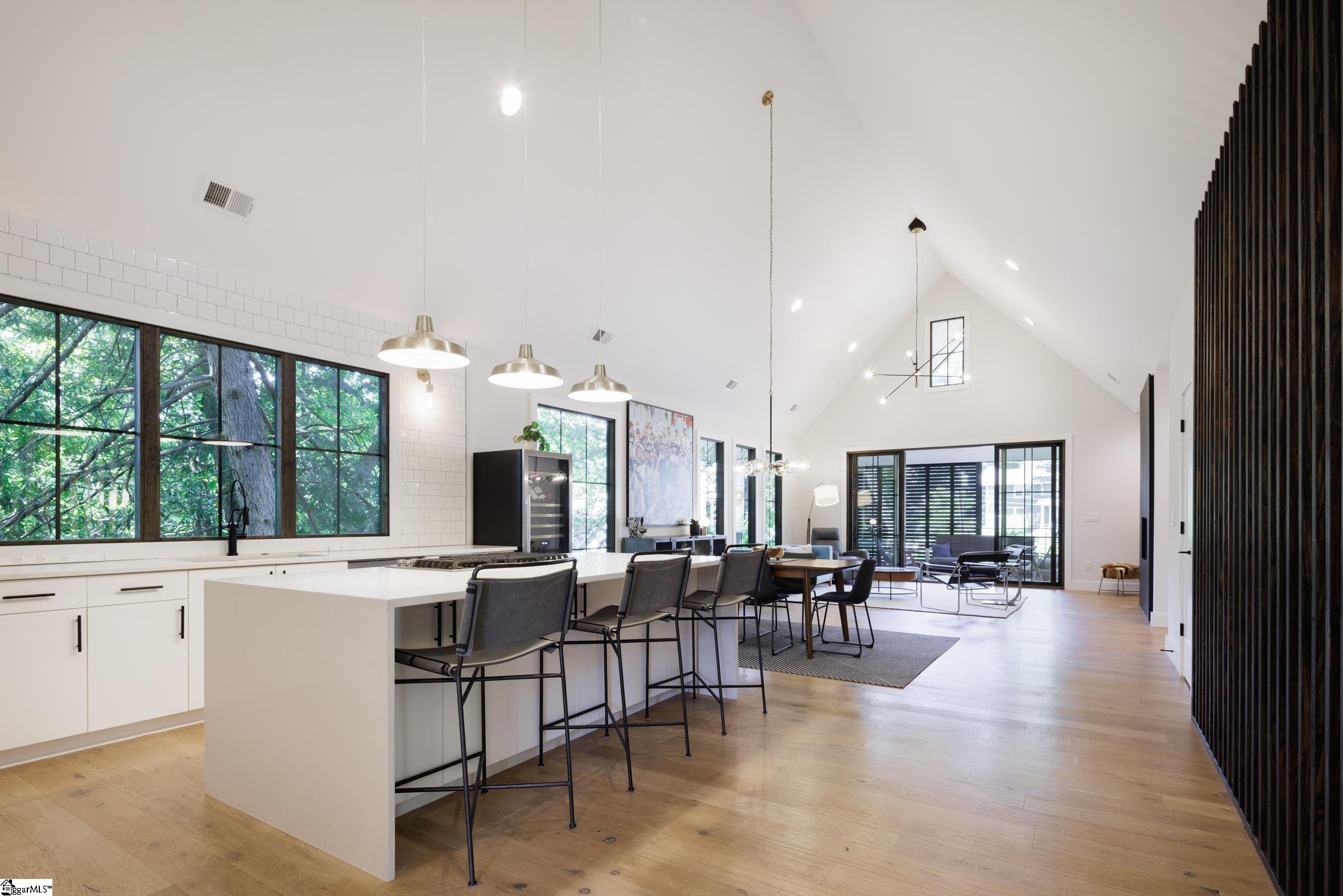 116 W Augusta Place Greenville, SC 29605