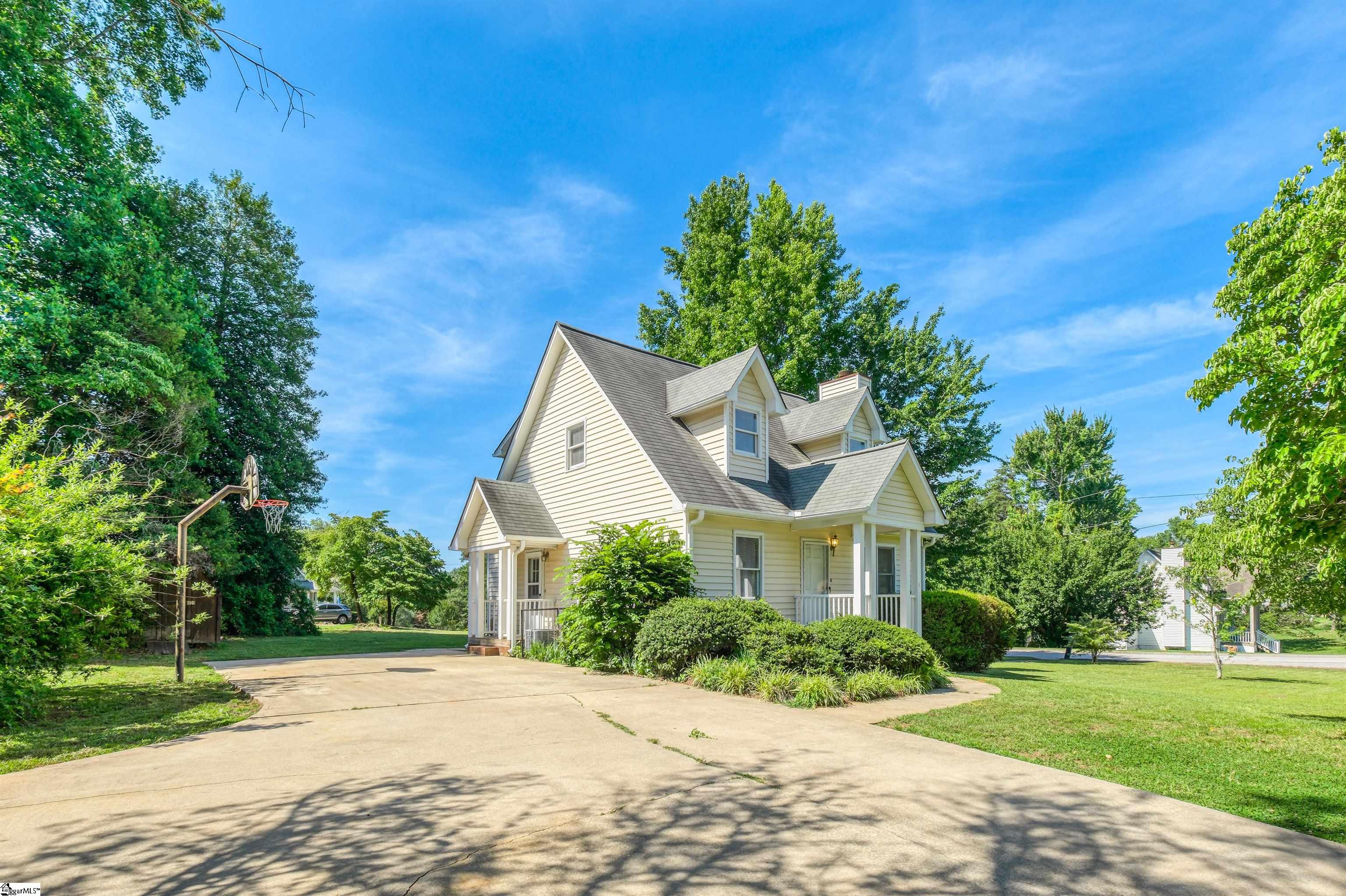 101 Bishop Drive Easley, SC 29640