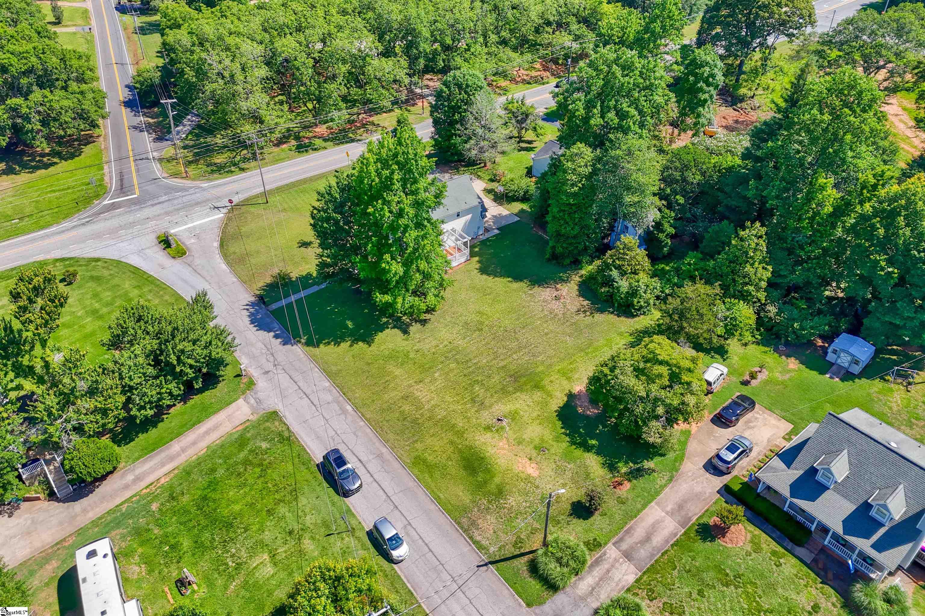101 Bishop Drive Easley, SC 29640