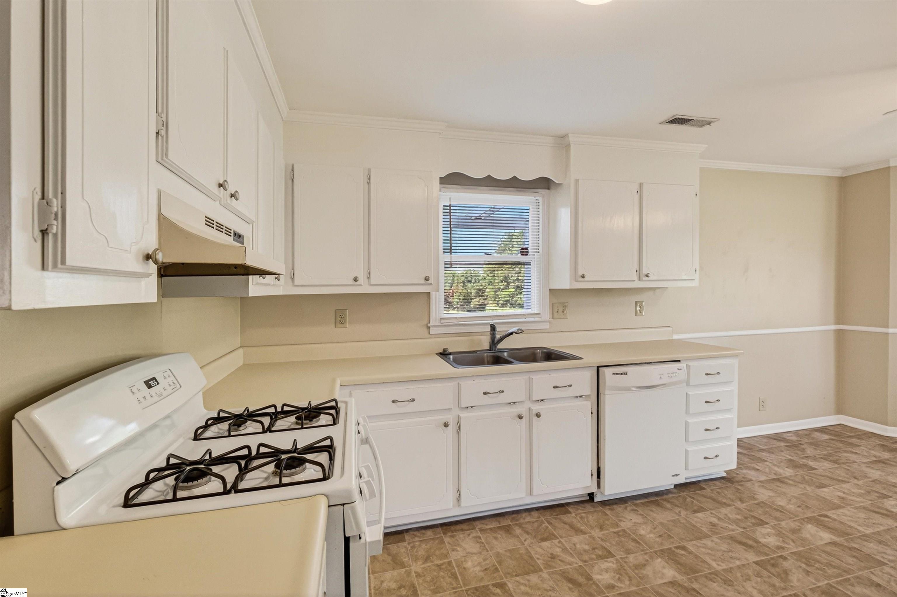 101 Bishop Drive Easley, SC 29640