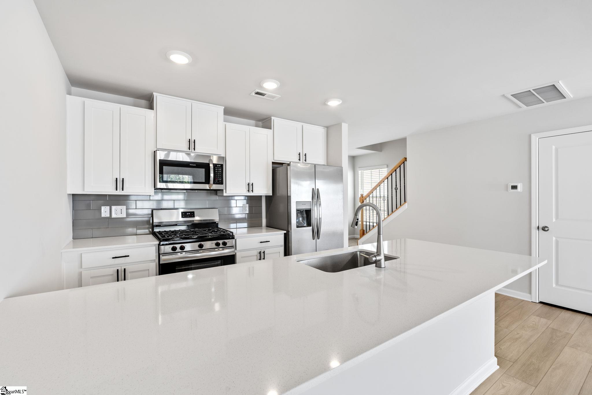 401 Mopar Lane Greer, SC 29651