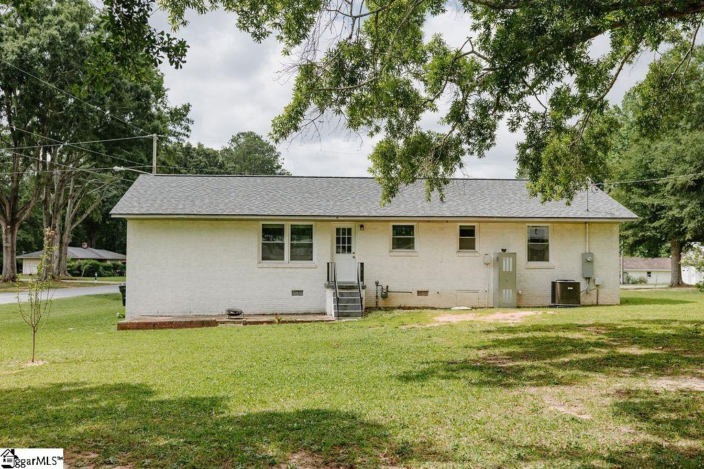2 Polly Street Honea Path, SC 29654