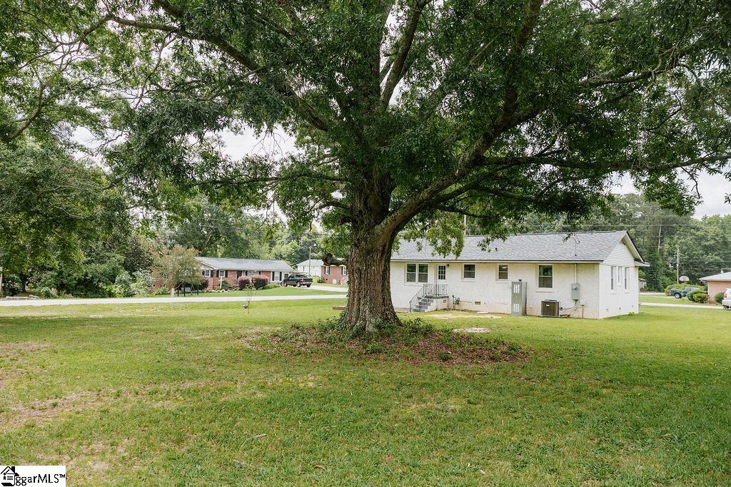2 Polly Street Honea Path, SC 29654