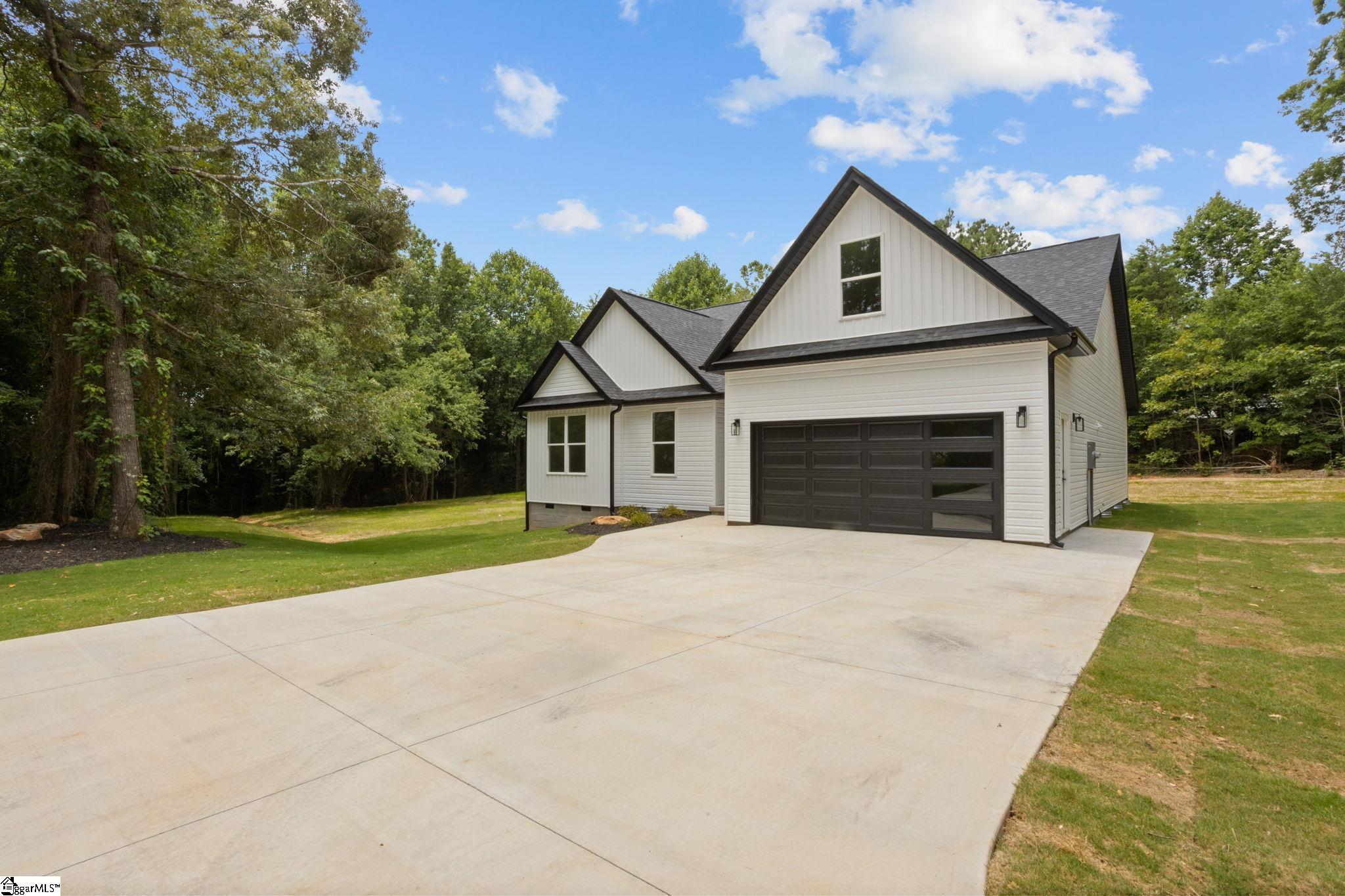 215 Timberlane Road Greer, SC 29651