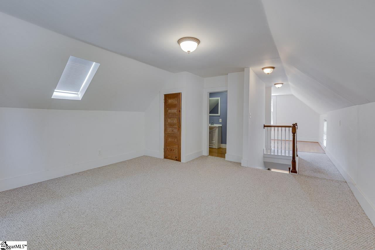 522 Cleveland Street Greenville, SC 29601