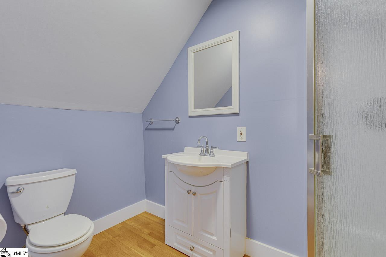 522 Cleveland Street Greenville, SC 29601