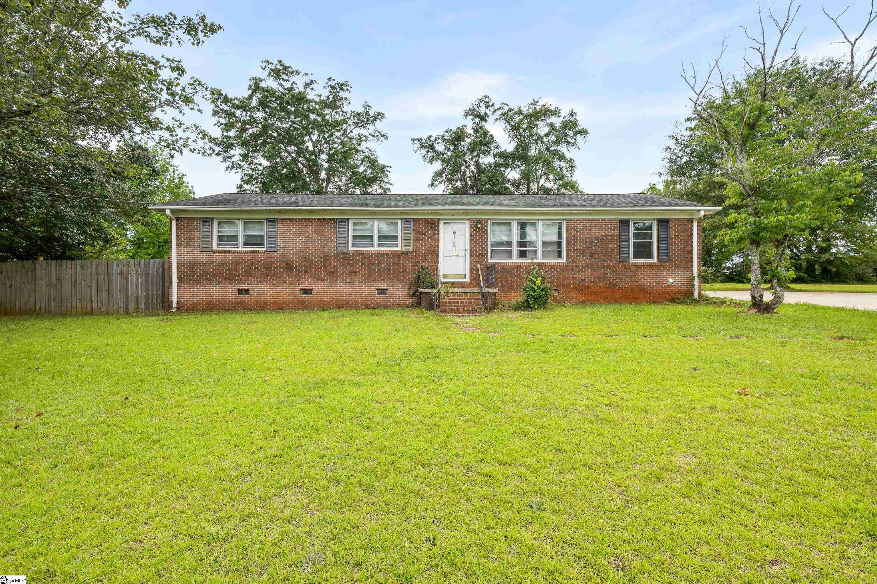 308 Sylvia Road Easley, SC 29642