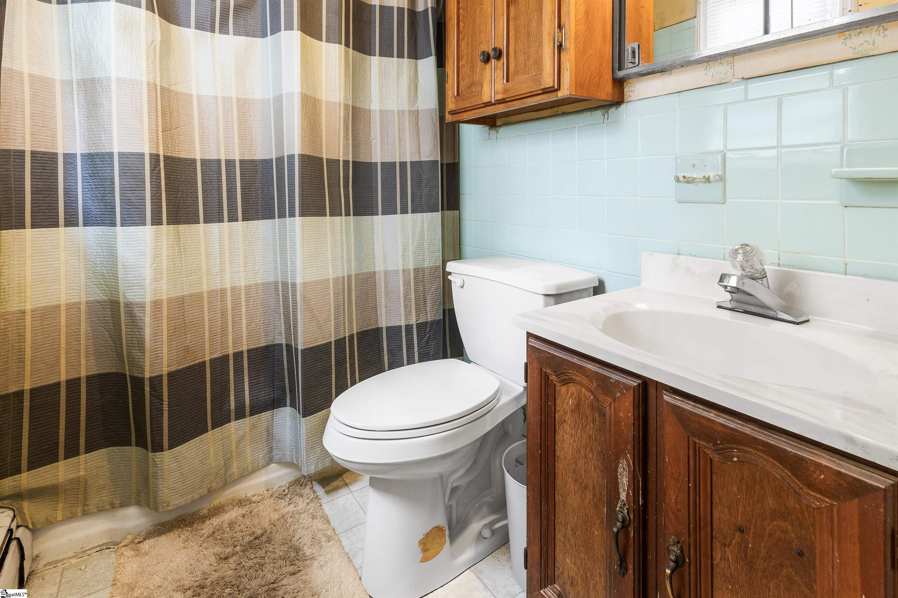308 Sylvia Road Easley, SC 29642