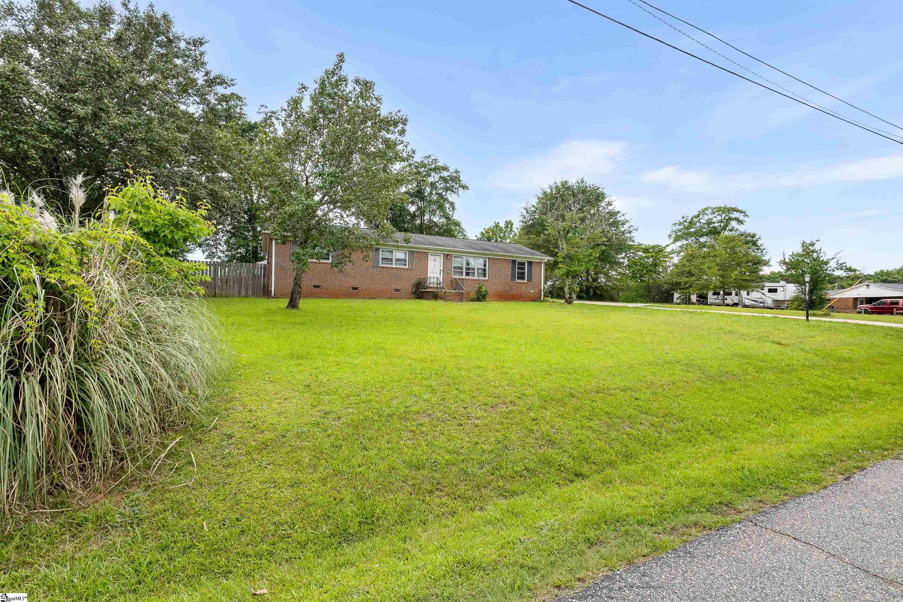 308 Sylvia Road Easley, SC 29642