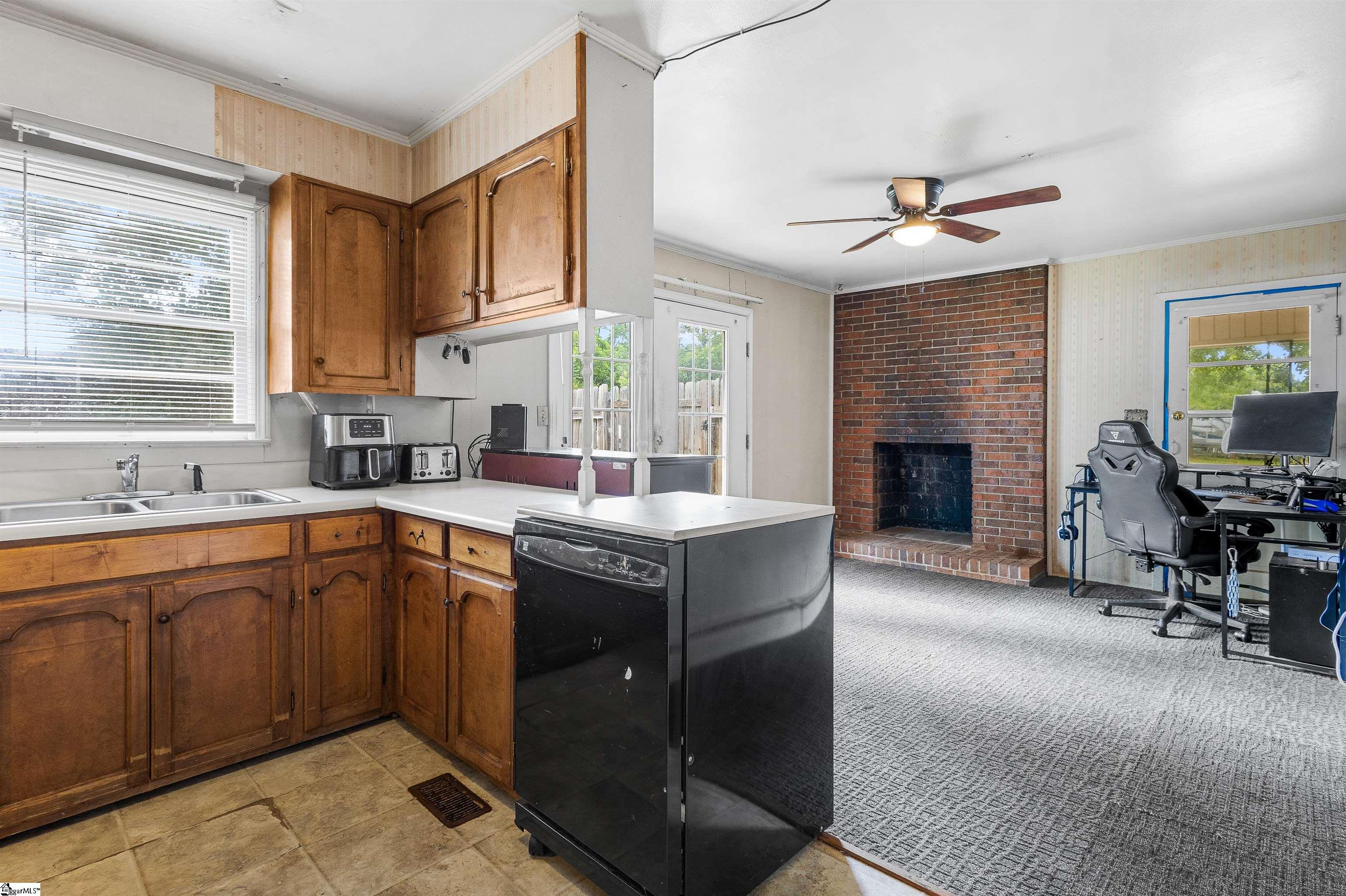 308 Sylvia Road Easley, SC 29642