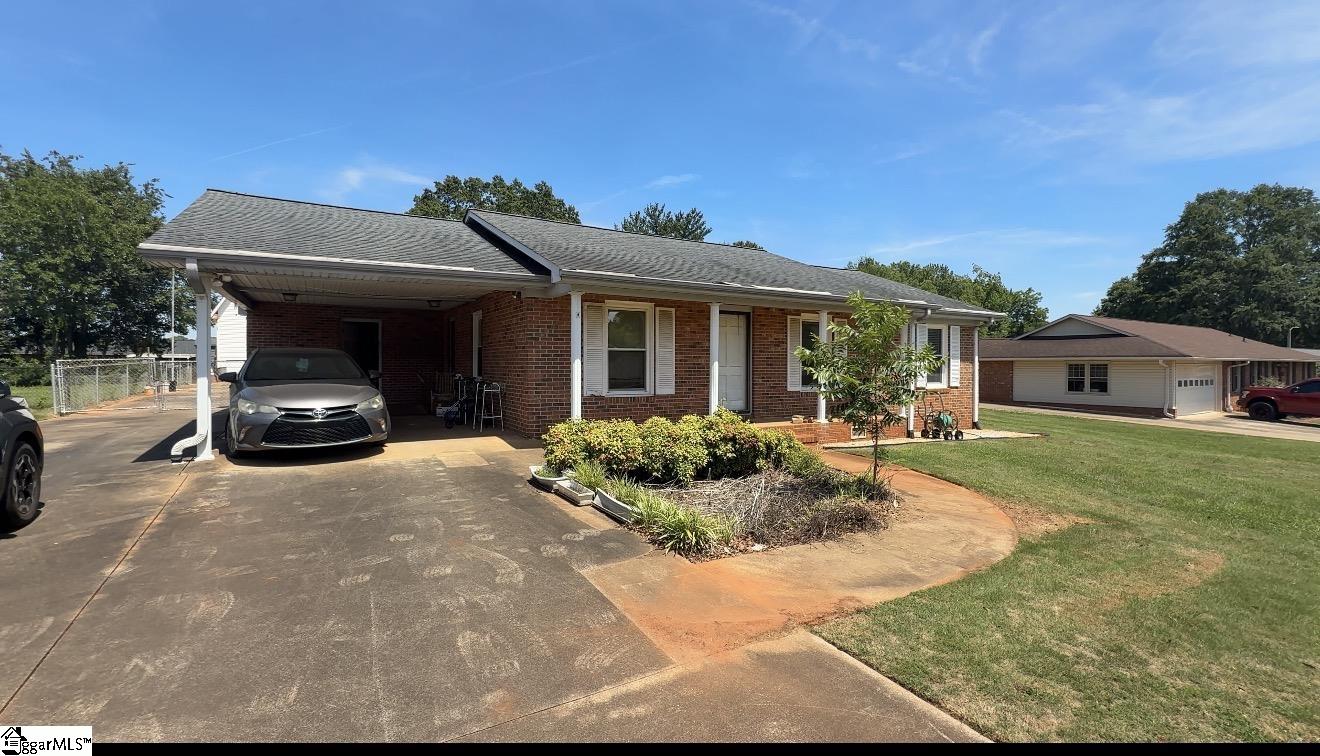 3540 Parris Bridge Road Boiling Springs, SC 29316