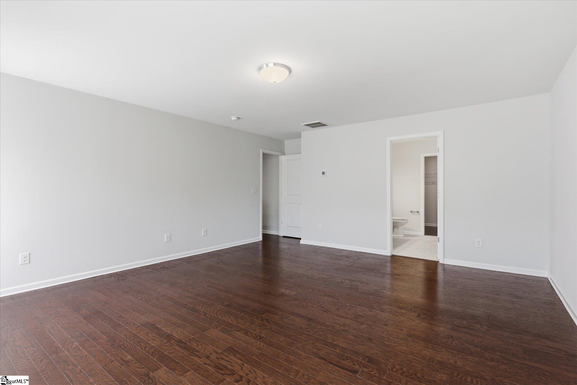 216 Nearmeadows Way Simpsonville, SC 29681
