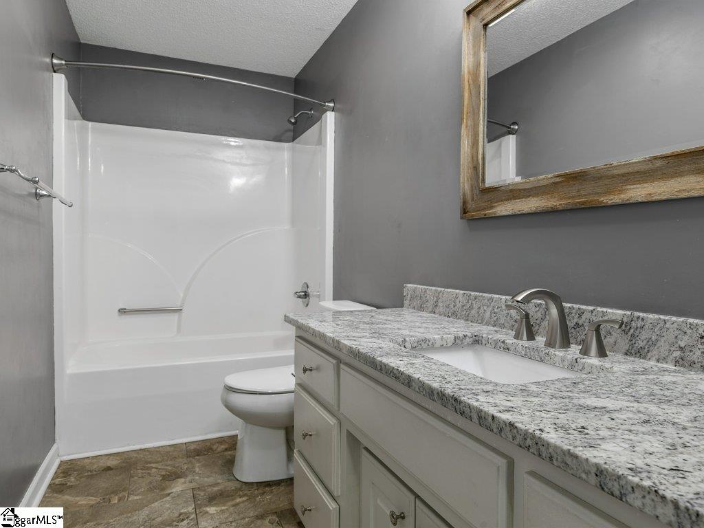 761 Pearson Town Road Moore, SC 29369