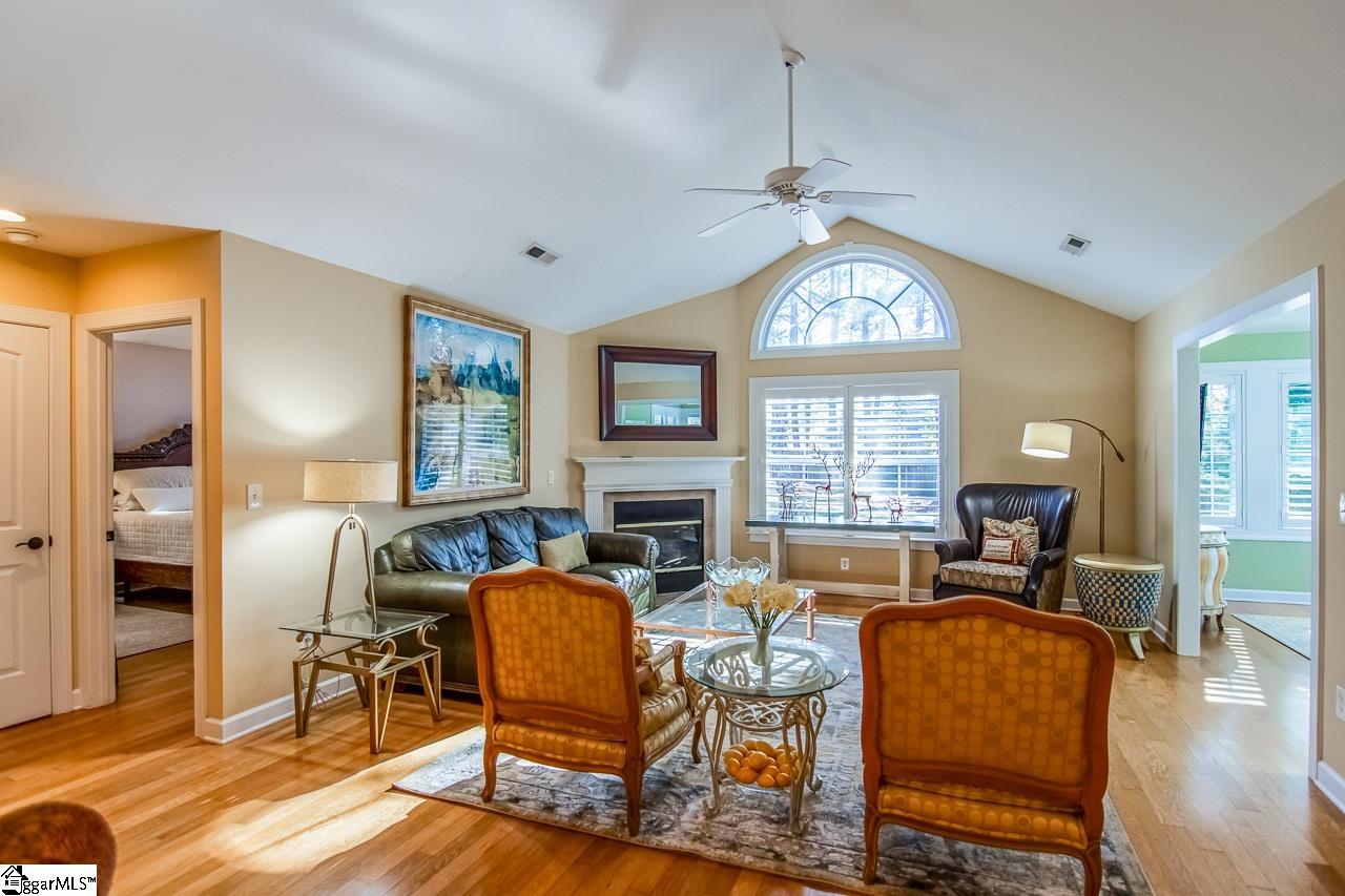 158 Grinders Circle Greer, SC 29650