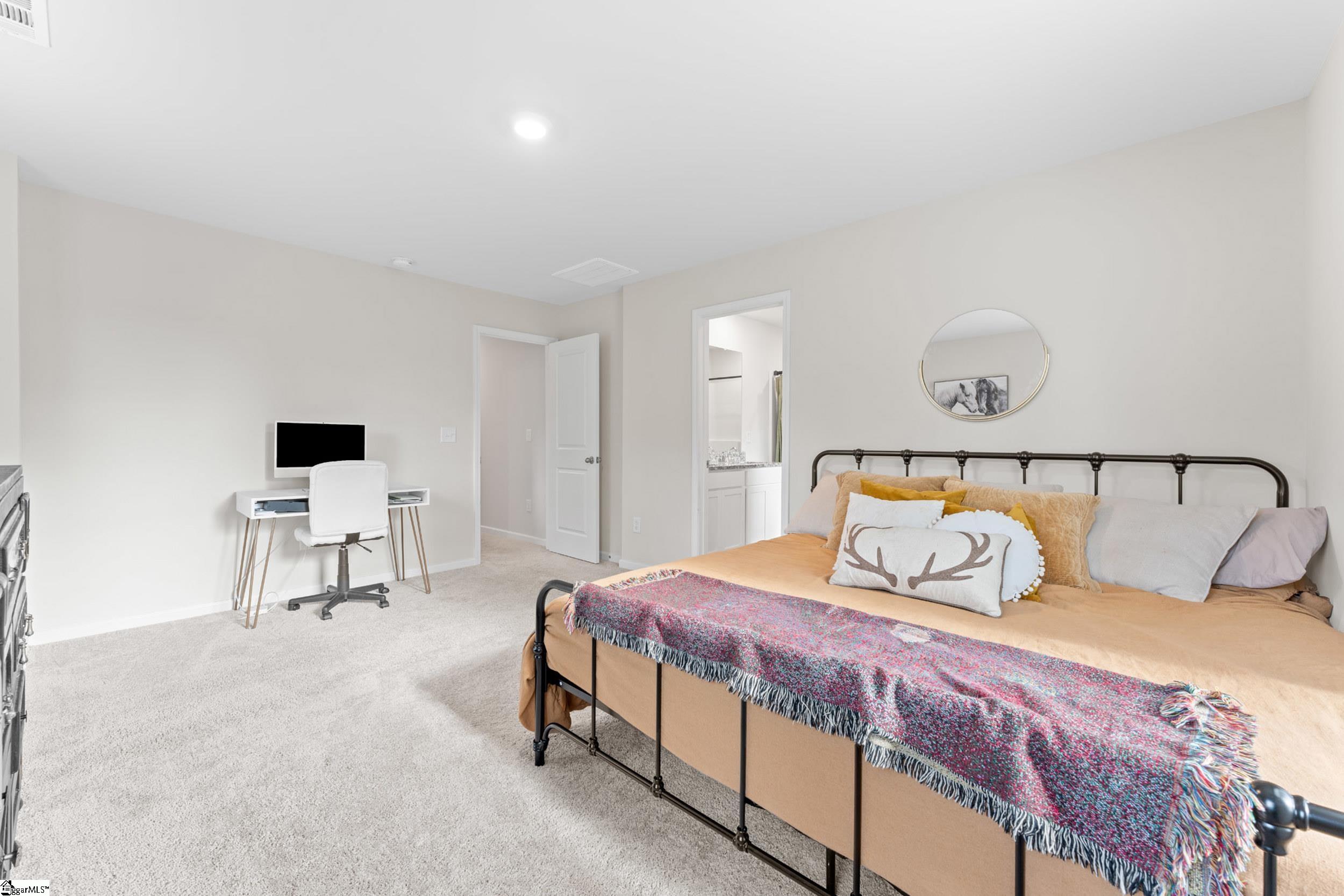 118 Heather Glen Lane Clinton, SC 29325