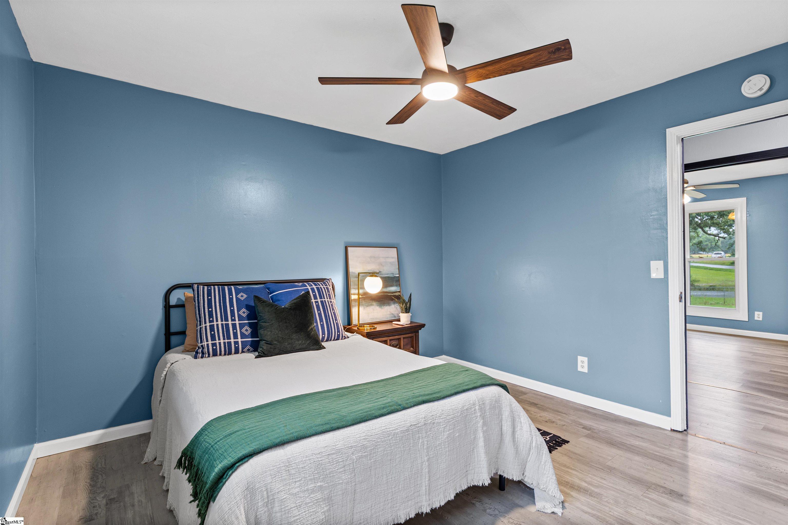 1302 Wham Lawn Road Gray Court, SC 29645-8869
