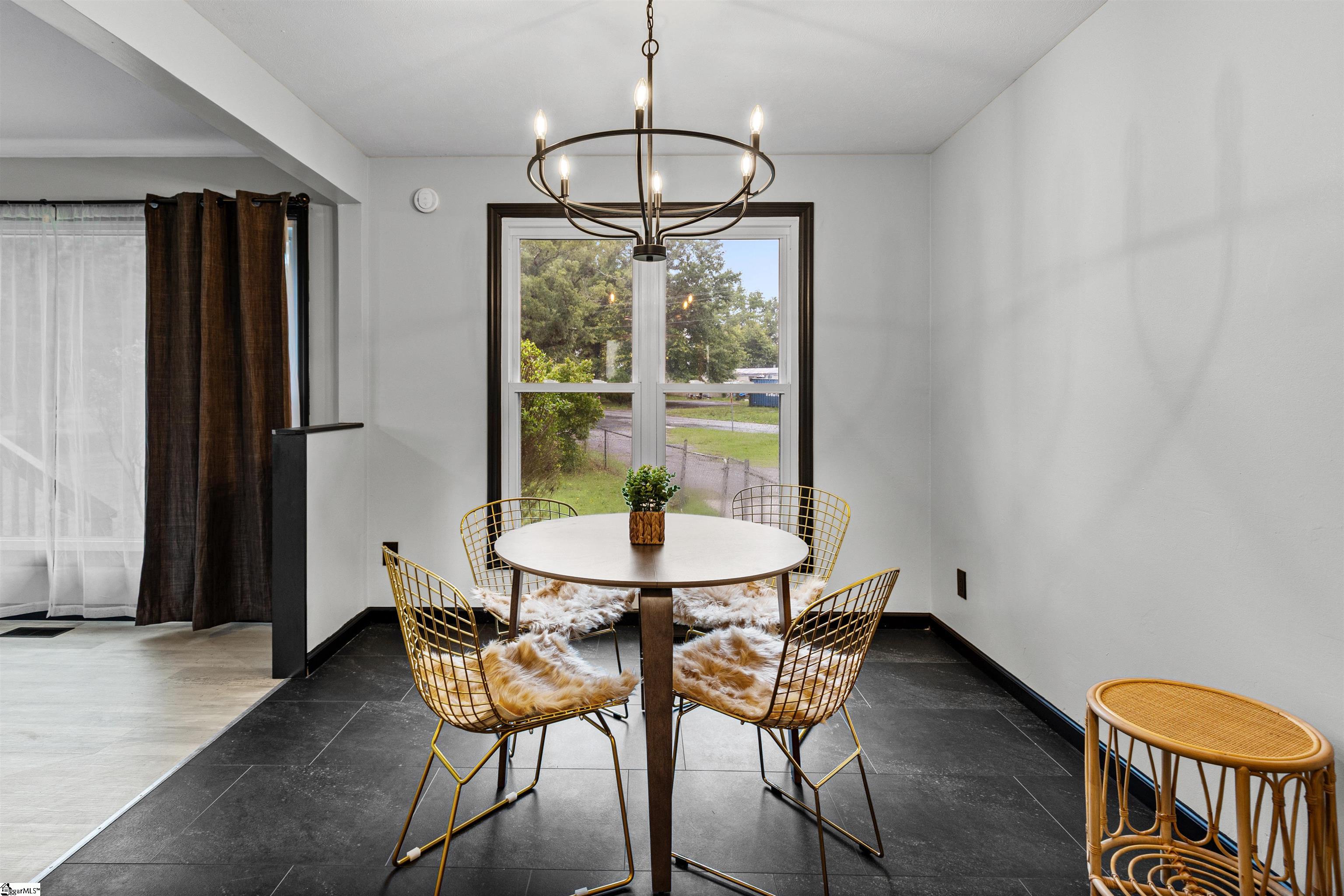 1302 Wham Lawn Road Gray Court, SC 29645-8869