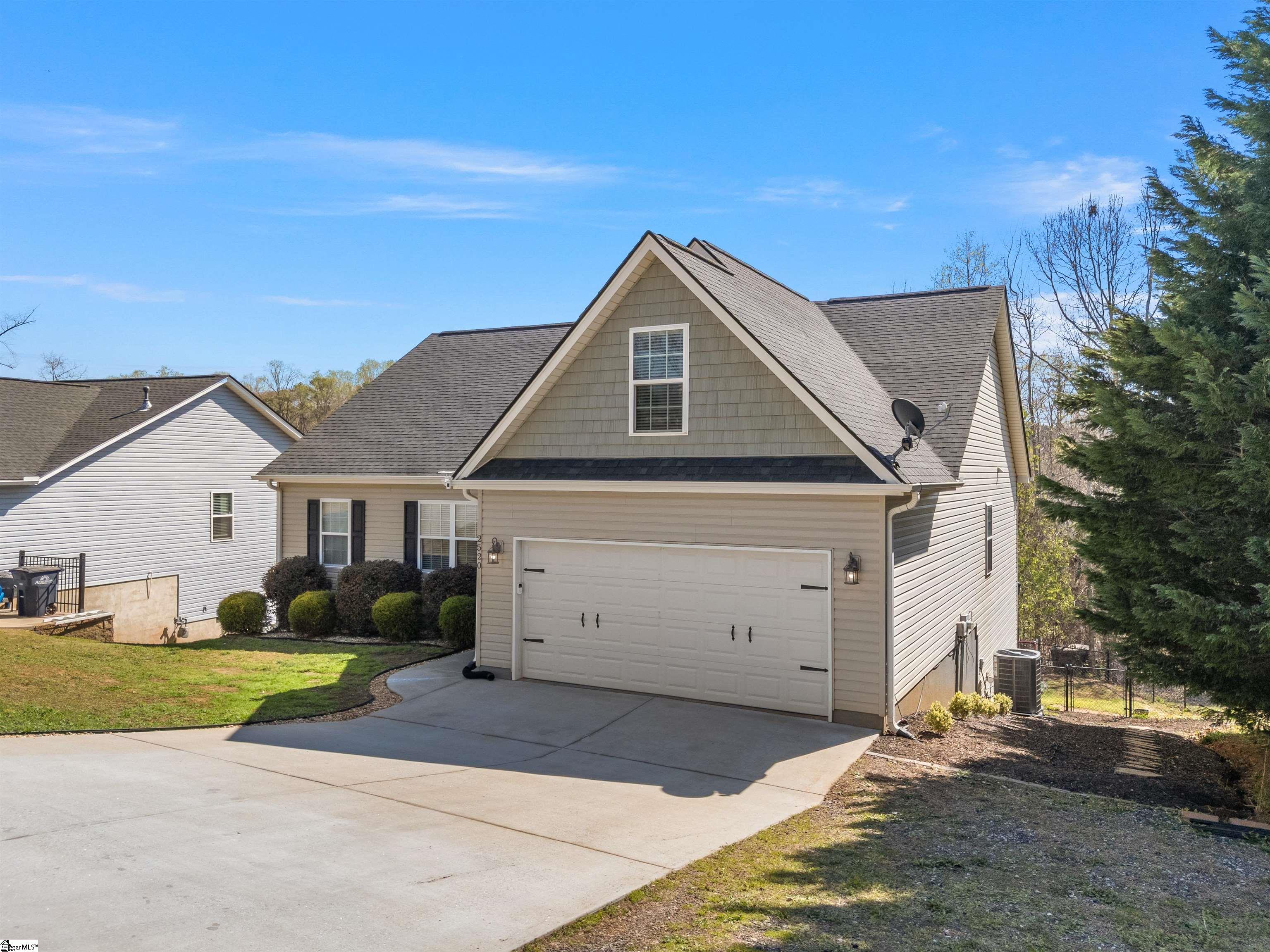 2520 Linmar Circle Anderson, SC 29621