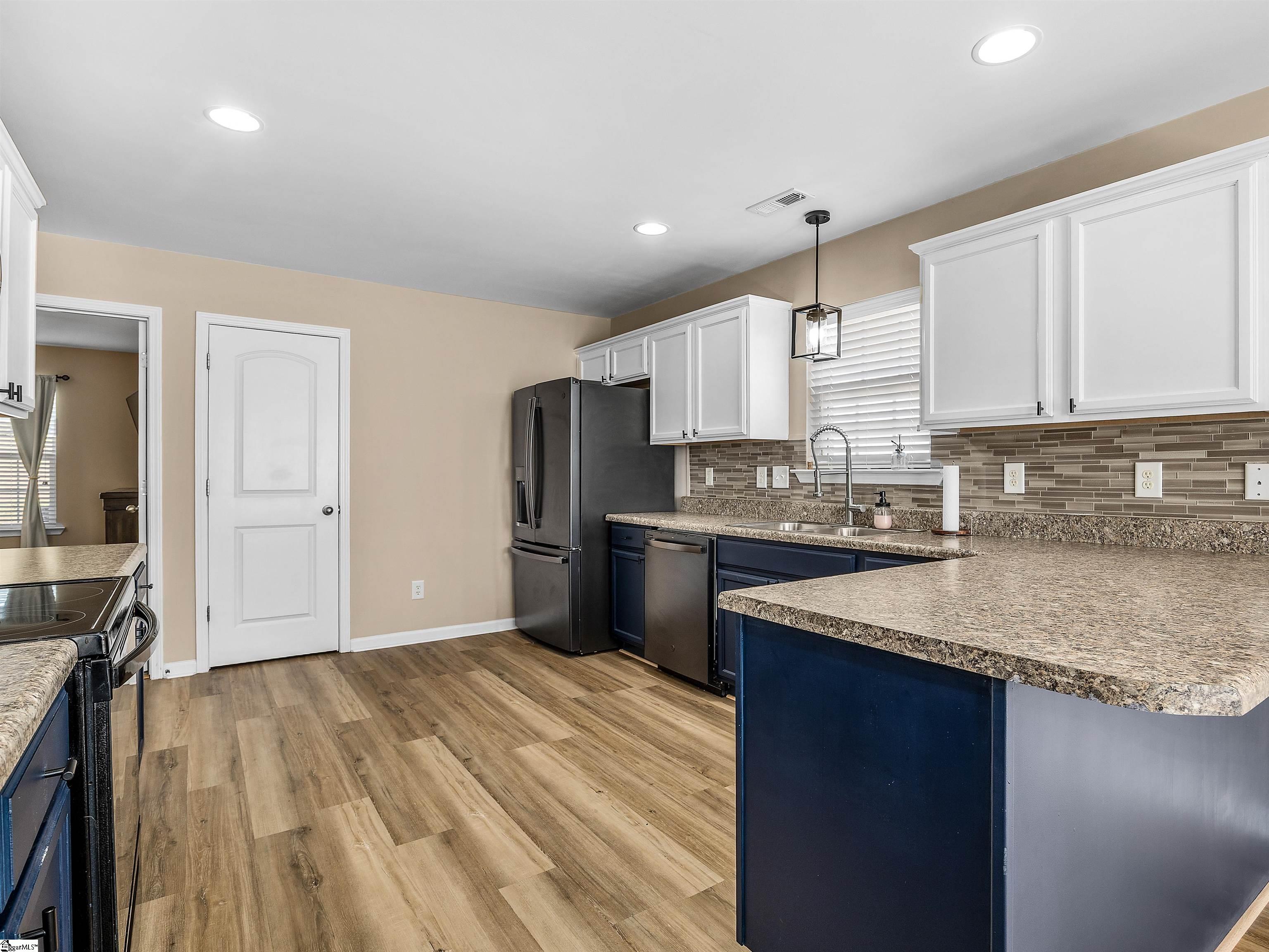 2520 Linmar Circle Anderson, SC 29621