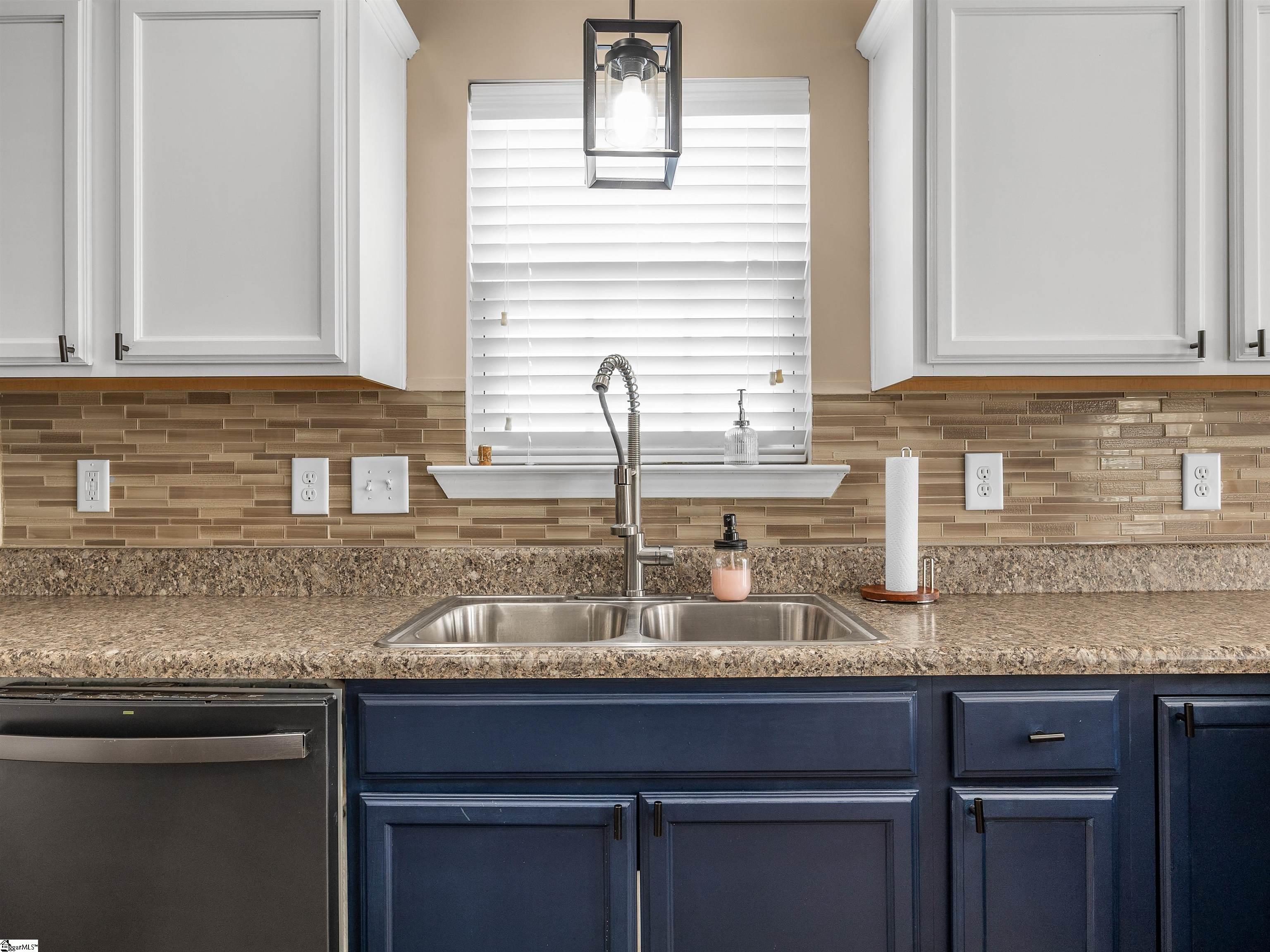 2520 Linmar Circle Anderson, SC 29621