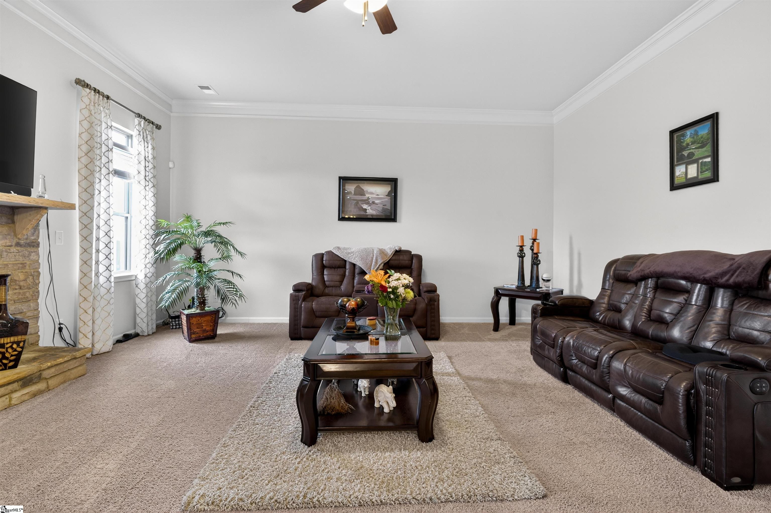 412 Simsbury Way Greer, SC 29650