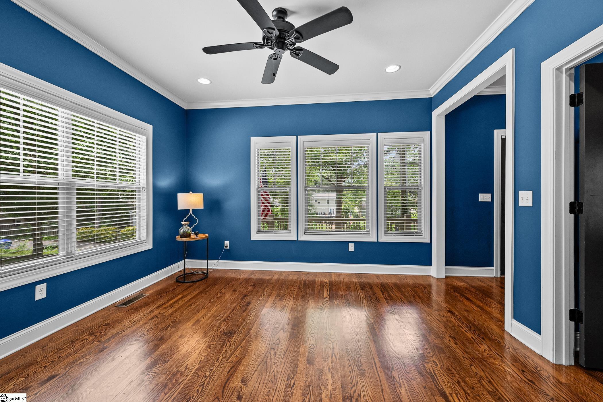 23 Hillside Circle Greenville, SC 29607