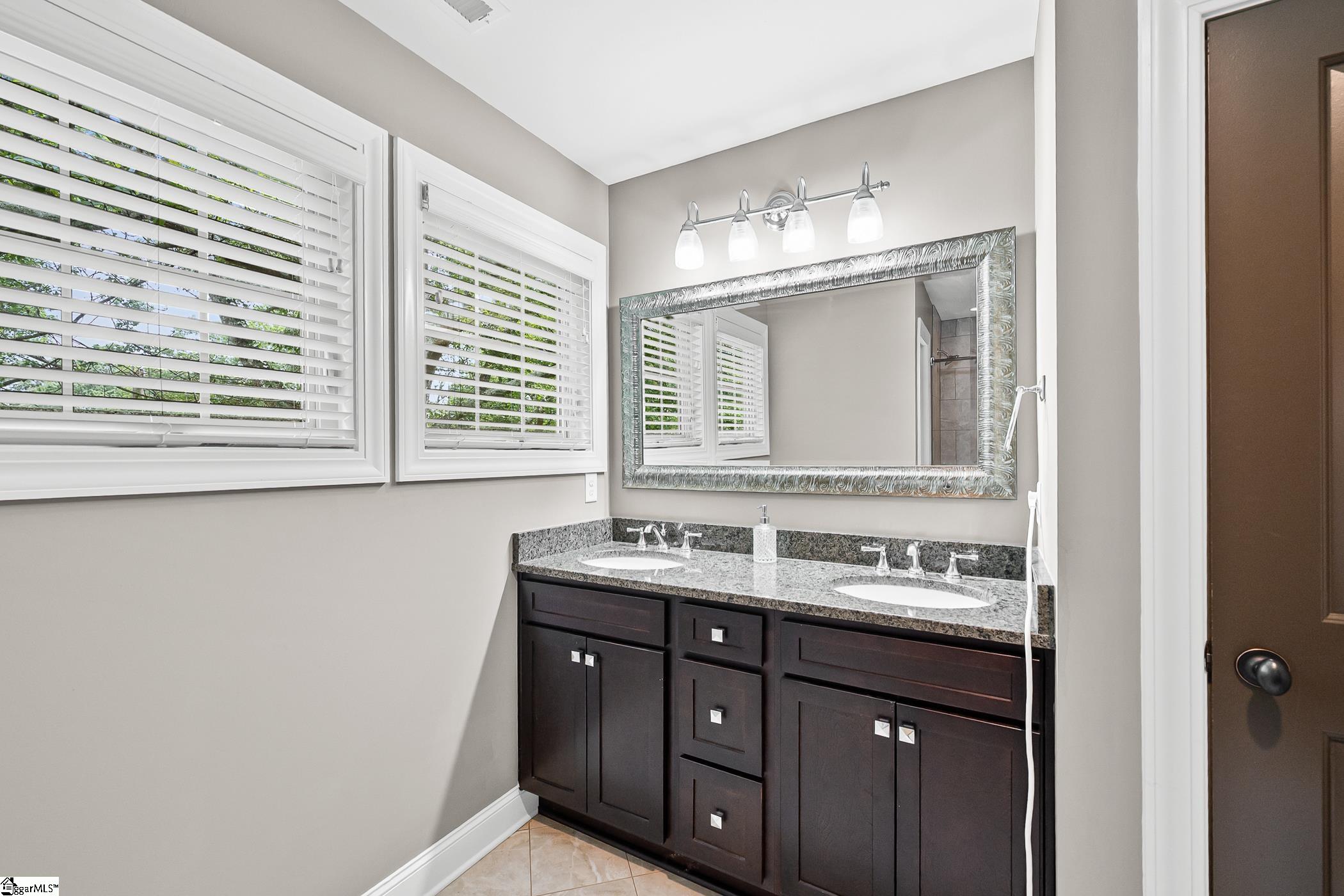 23 Hillside Circle Greenville, SC 29607