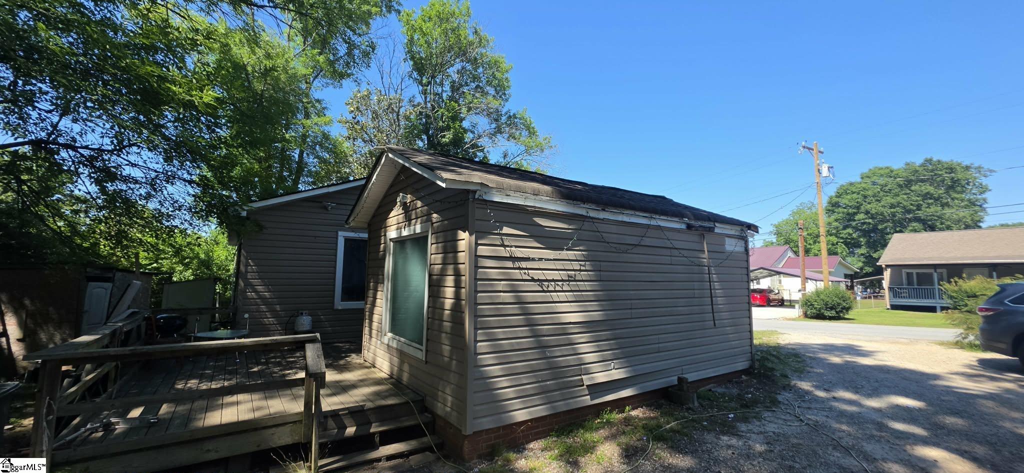 117 Alice Street Greenville, SC 29611