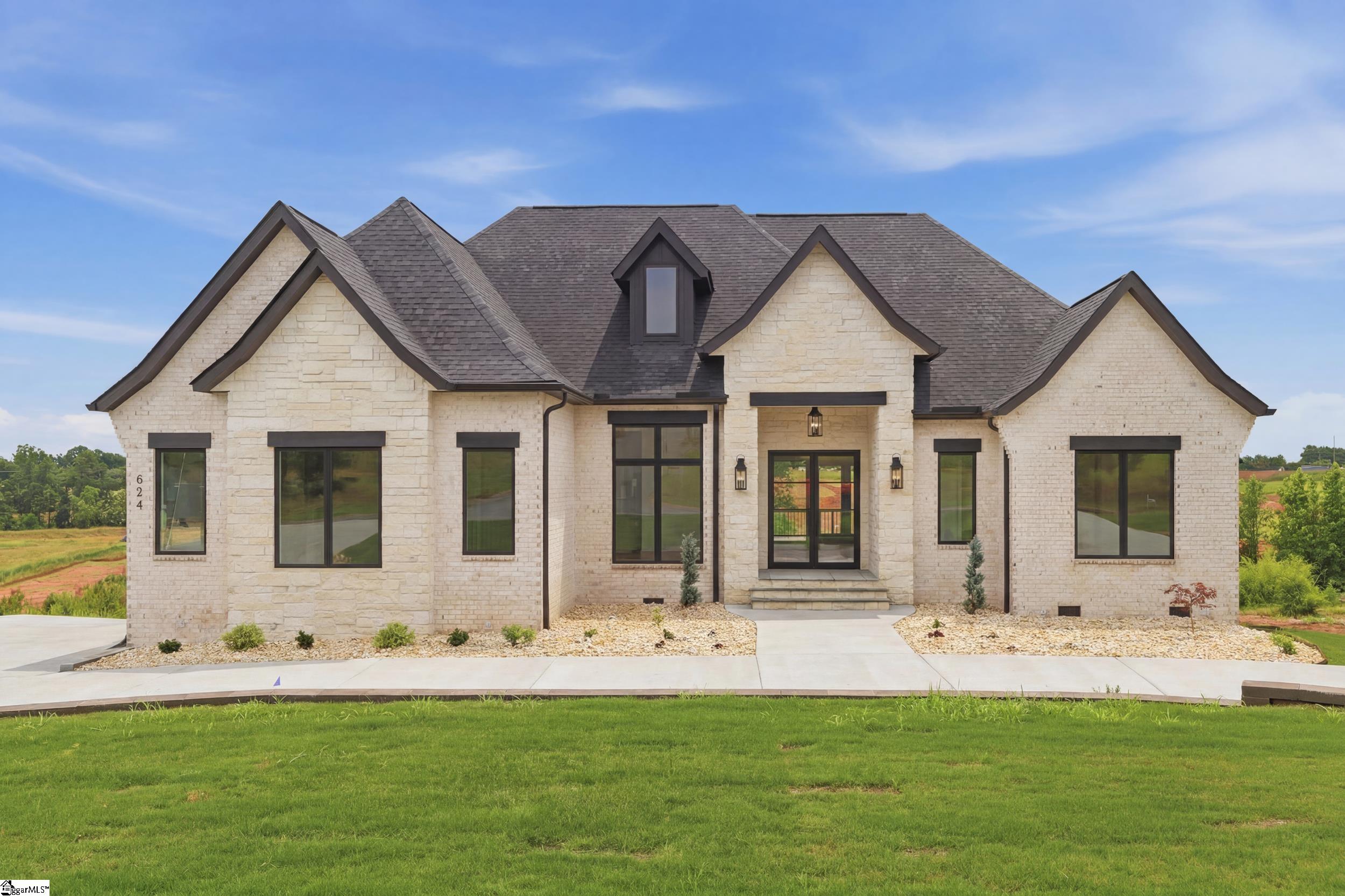 624 Monfret Court Moore, SC 29369