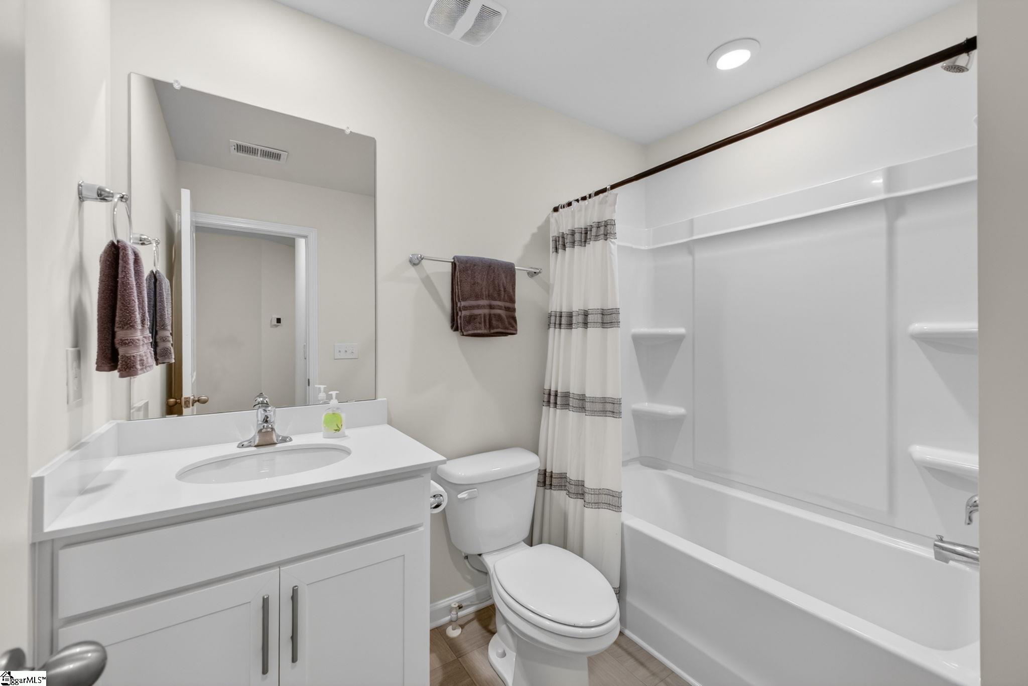 125 Southridge Court Easley, SC 29642