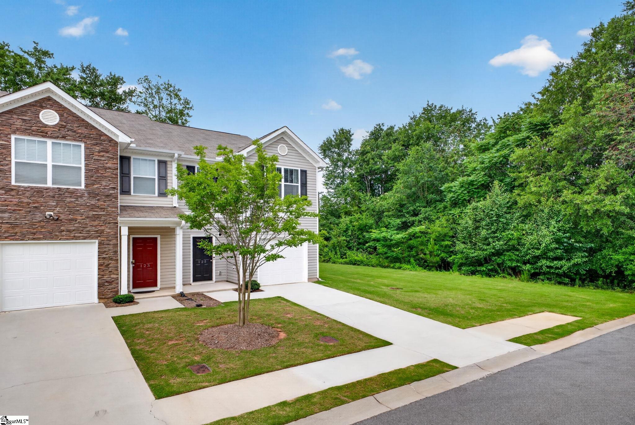 125 Southridge Court Easley, SC 29642