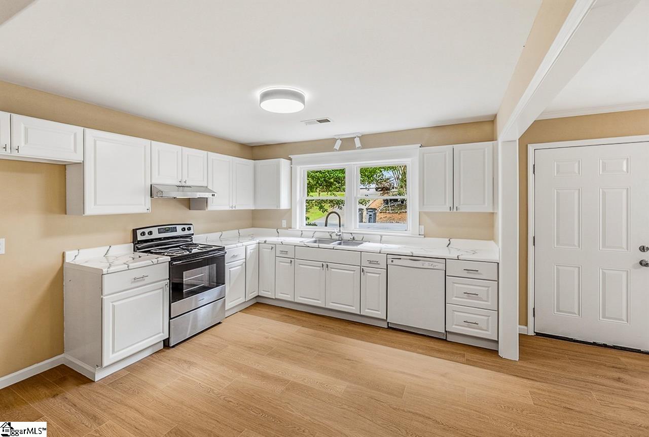 7 Birchbark Drive Greenville, SC 29611