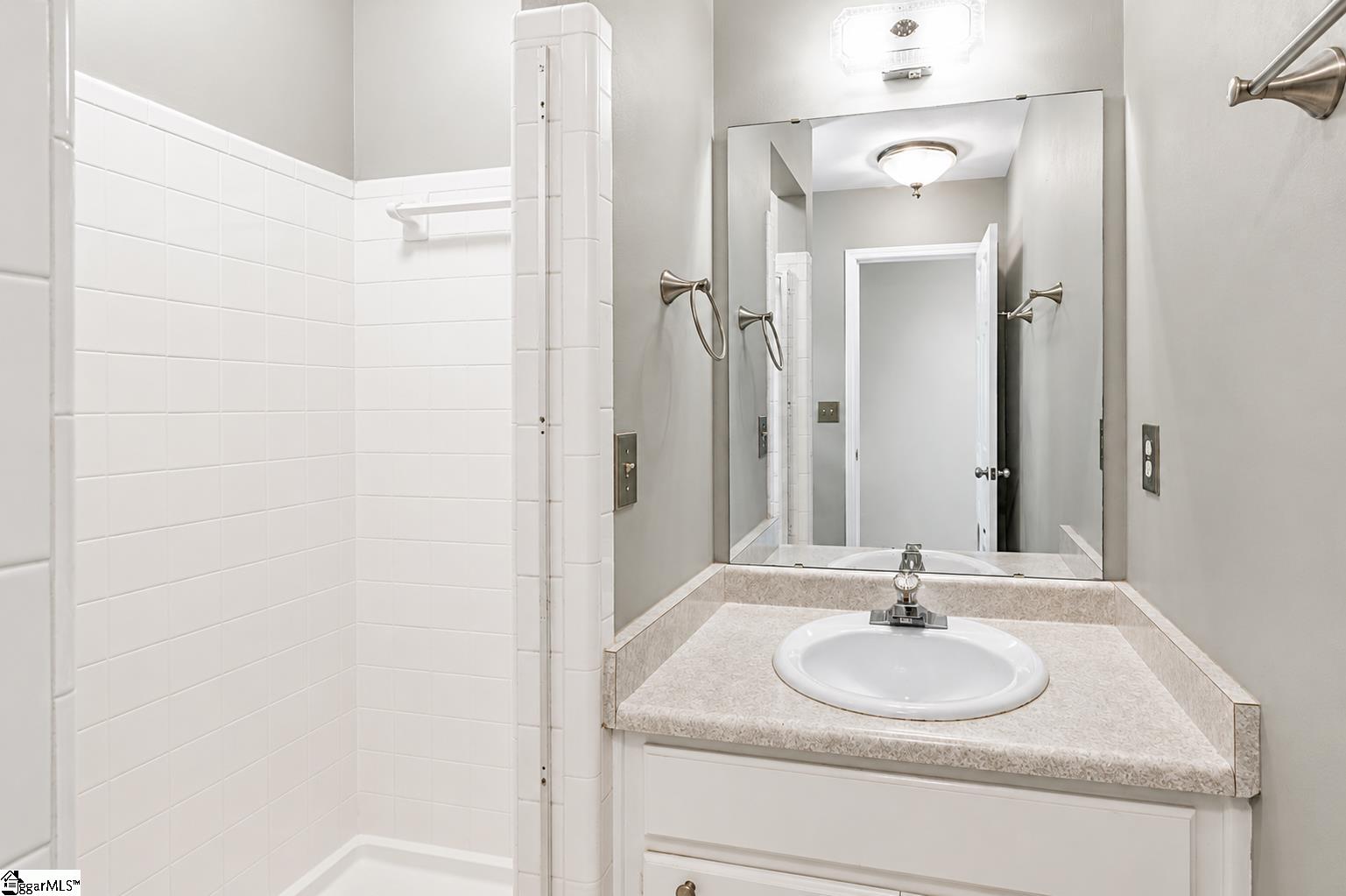 7 Coventry Road Greenville, SC 29615
