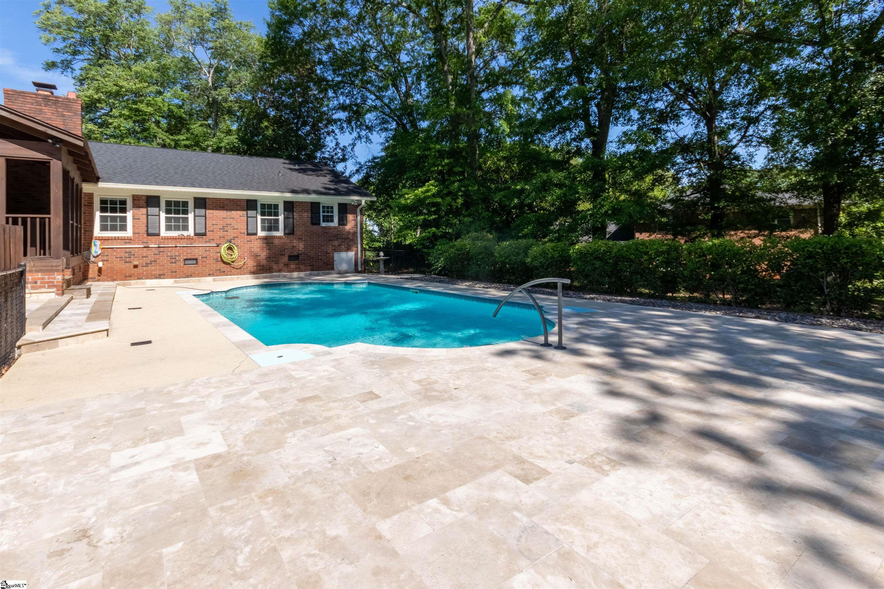 7 Coventry Road Greenville, SC 29615