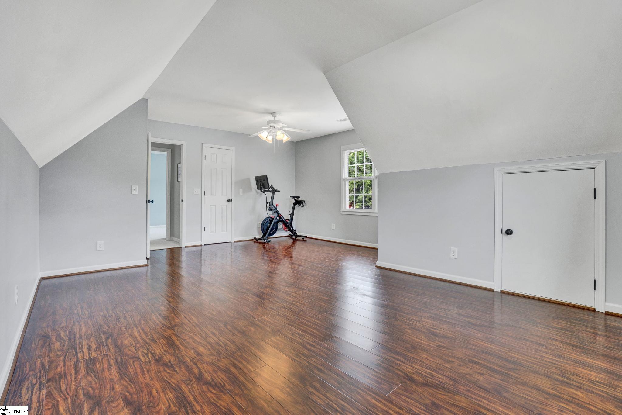 9 Mountainside Way Greenville, SC 29609
