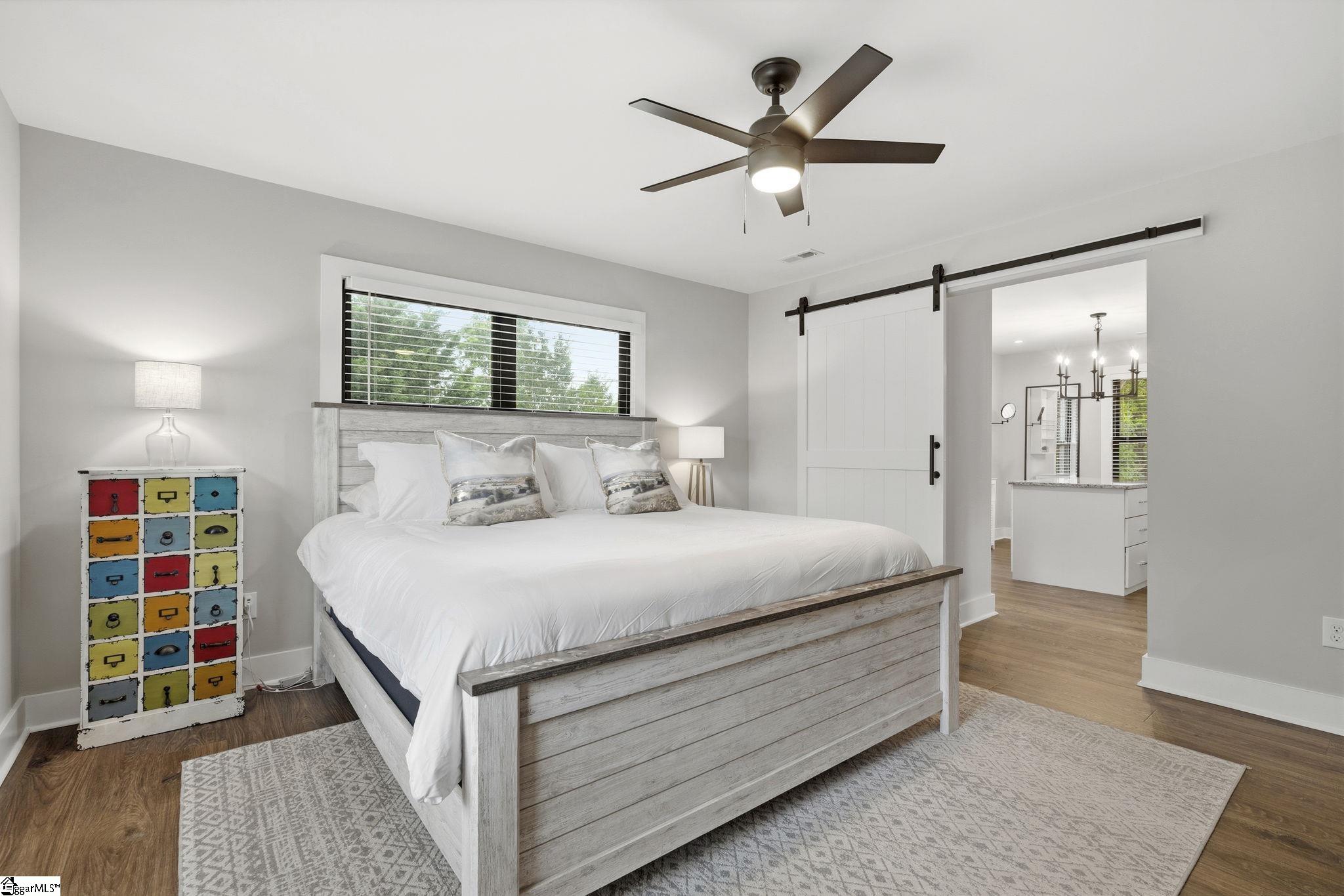 207 Oates Avenue Easley, SC 29640