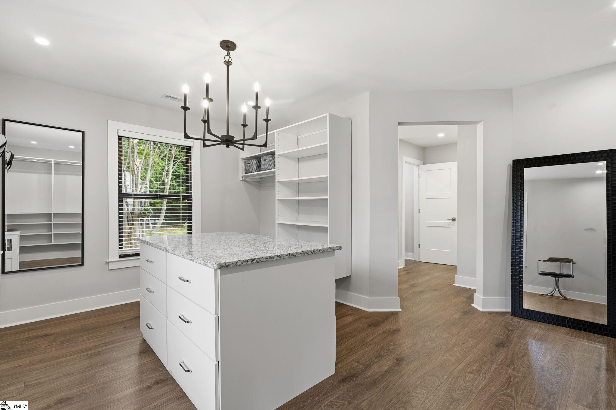 207 Oates Avenue Easley, SC 29640