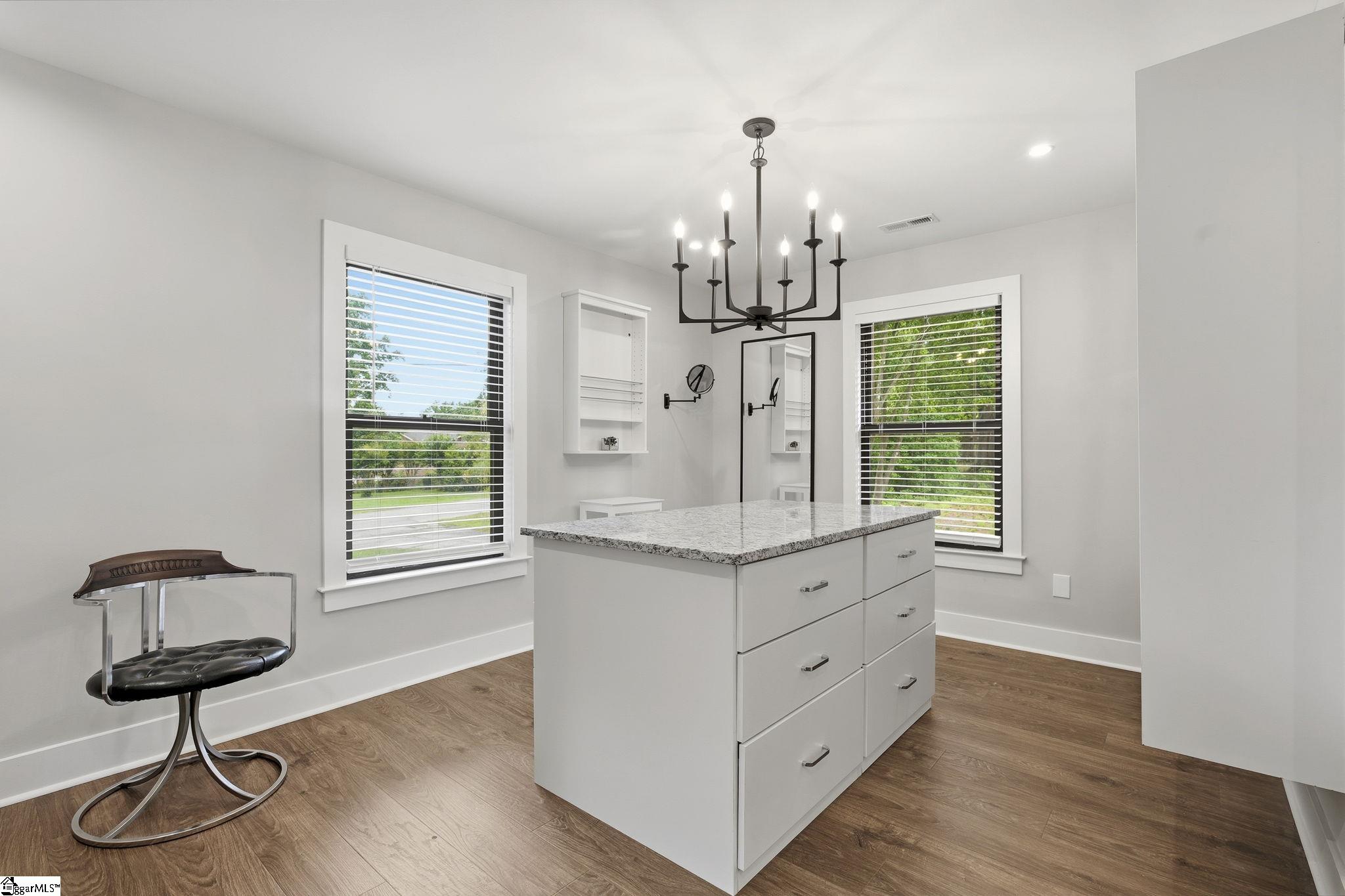 207 Oates Avenue Easley, SC 29640